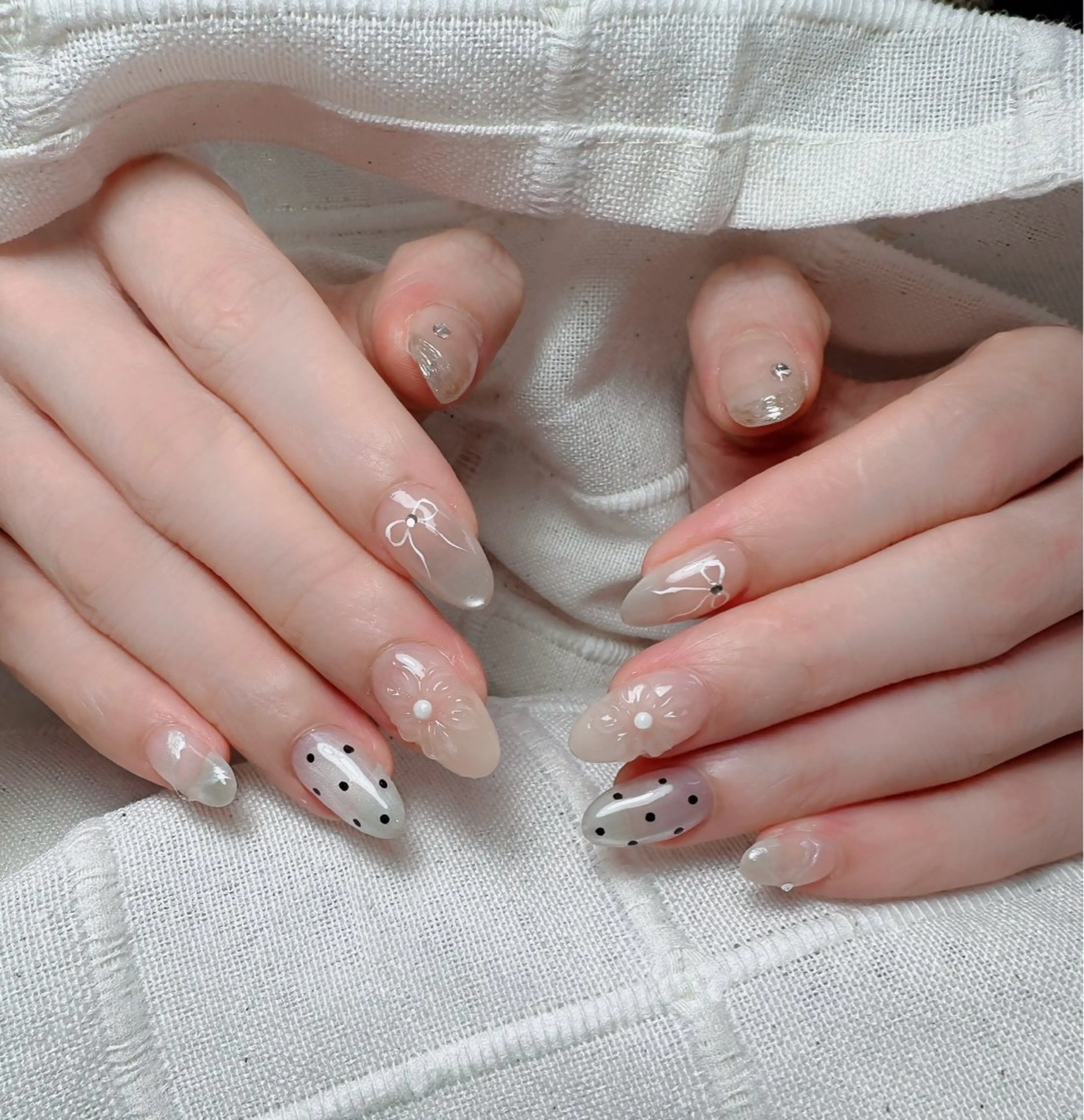 ネイル ハンドネイル Mira Nail Studioのネイルデザイン