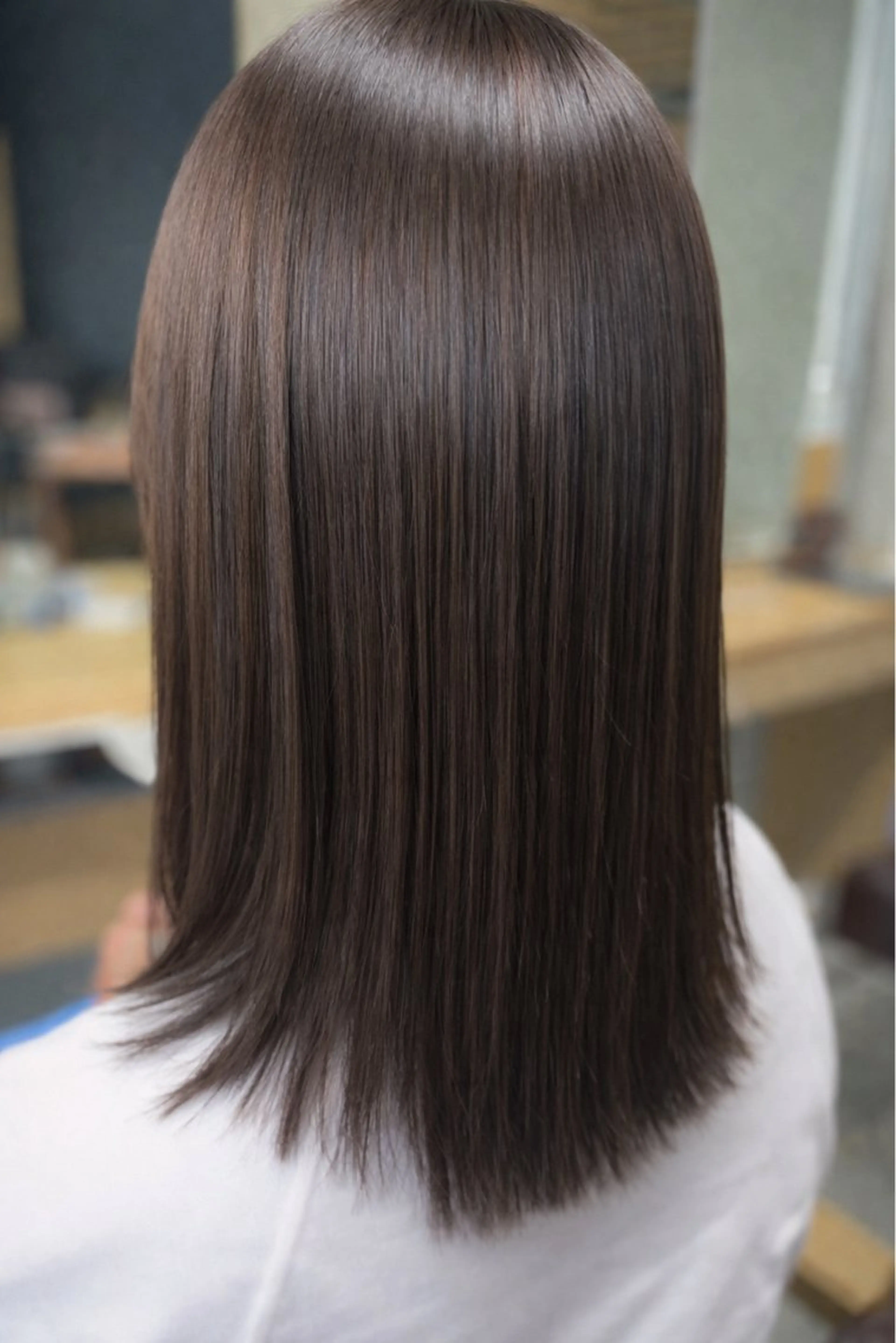 ミディアム カット 縮毛矯正 トリートメント Tsuyoshi /髪質改善ストレートのヘアスタイル