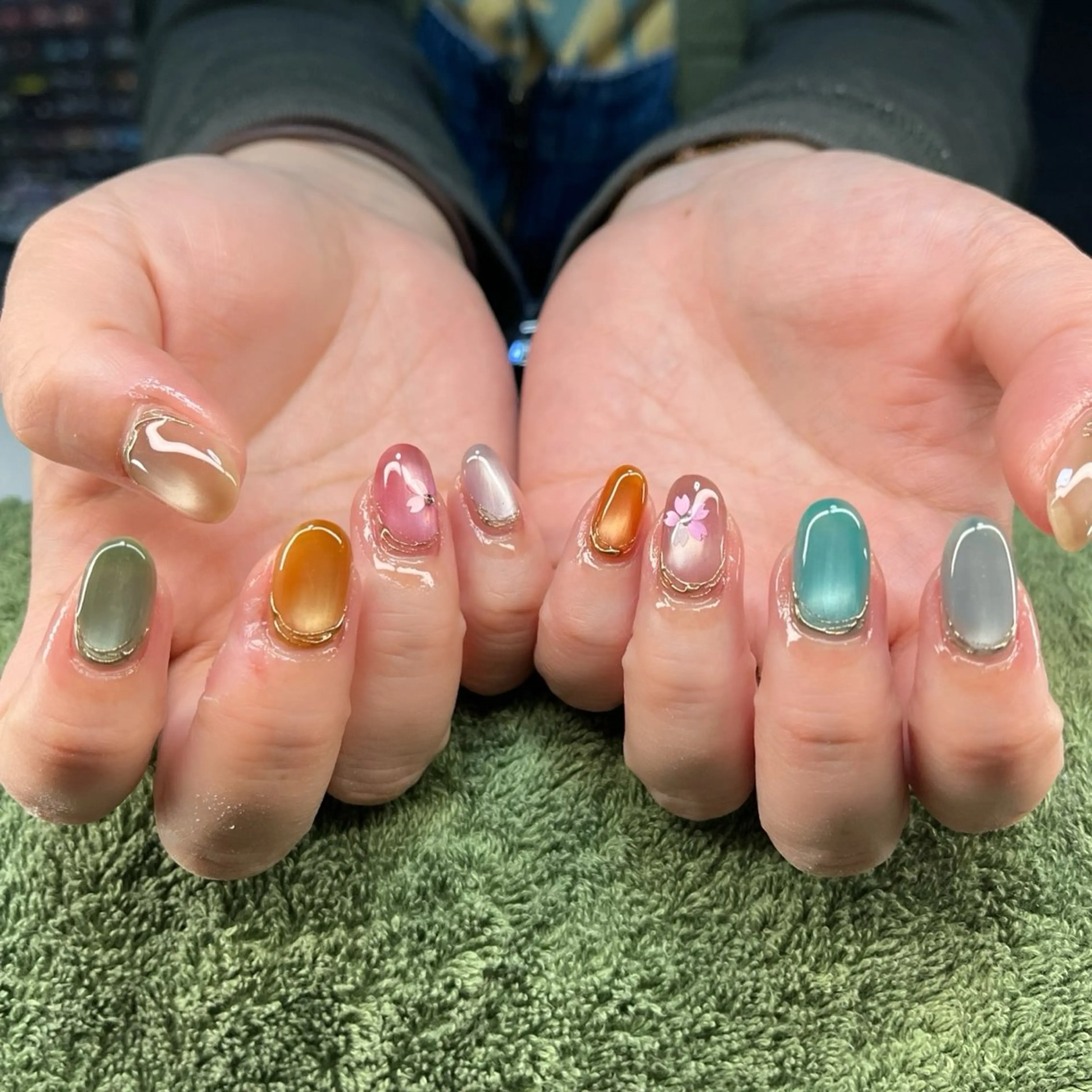 ネイル ハンドネイル フットネイル MHR nailのネイルデザイン