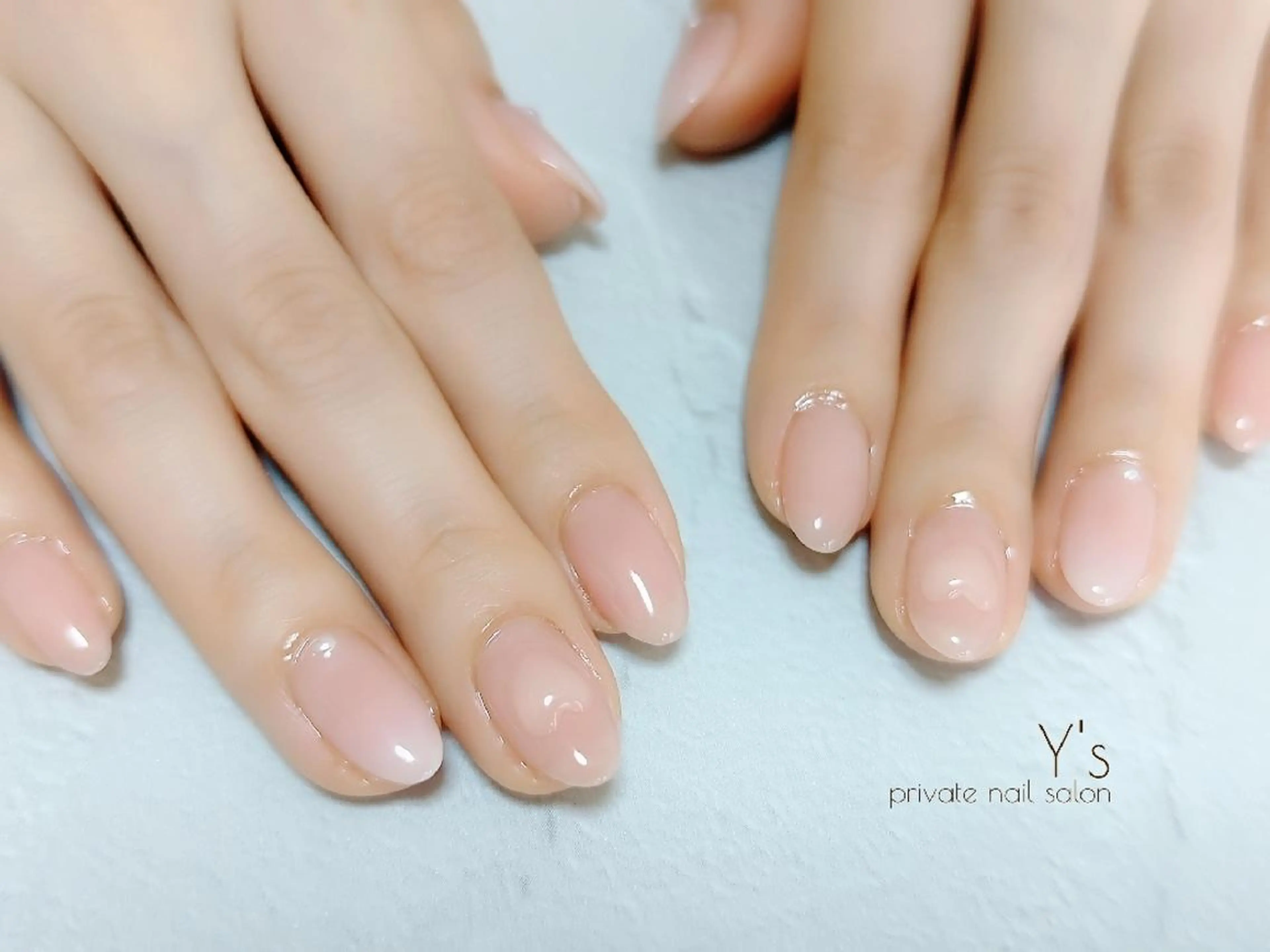 ネイル ハンドネイル YUMI NAGAI  のネイルデザイン