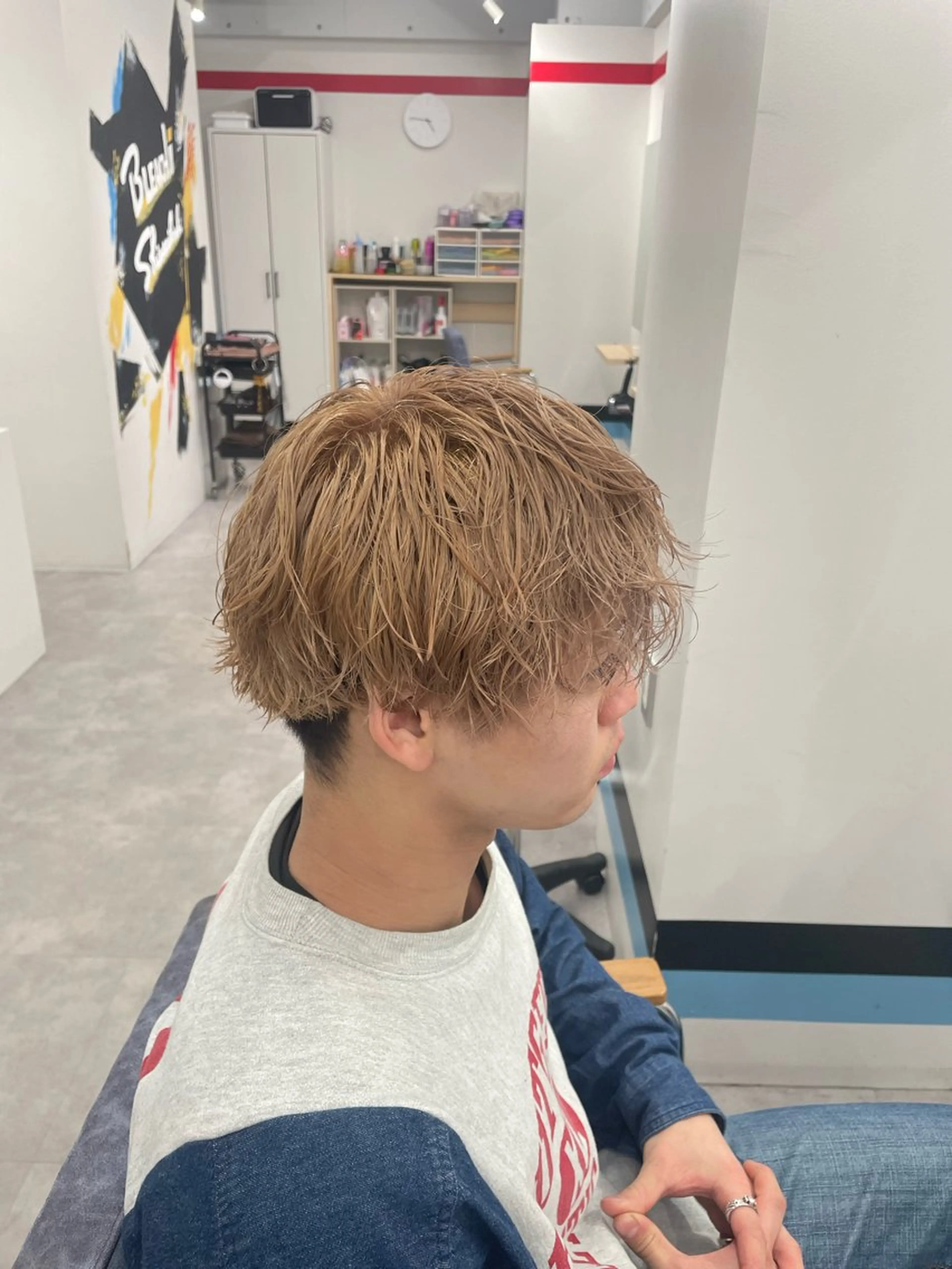 メンズ ブリーチ守口 rikiyanのヘアスタイル
