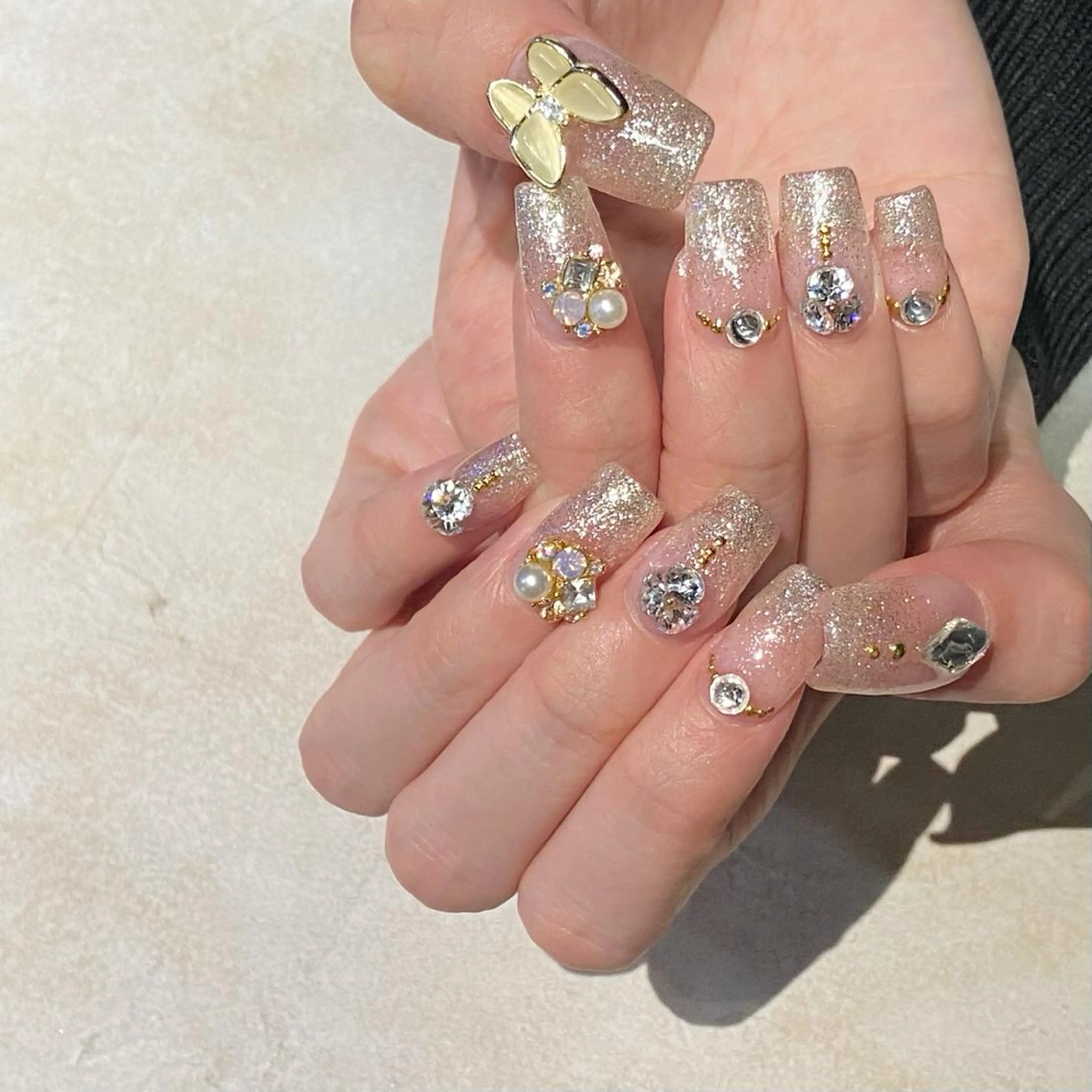 ネイル RounGe Nail&Eyelash所属・葛西 佑香のネイルデザイン