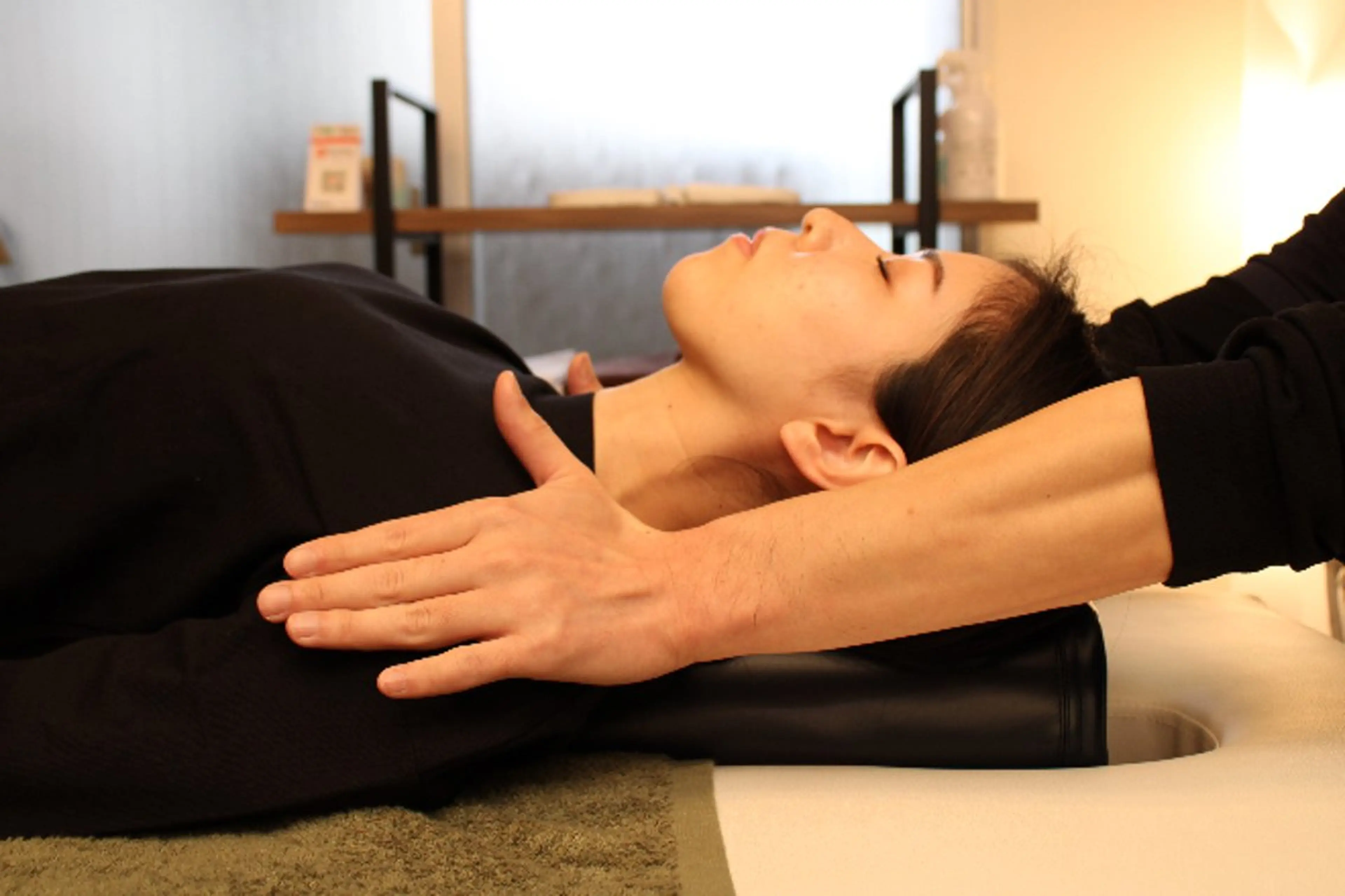 猫背矯正×ボディケアの写真