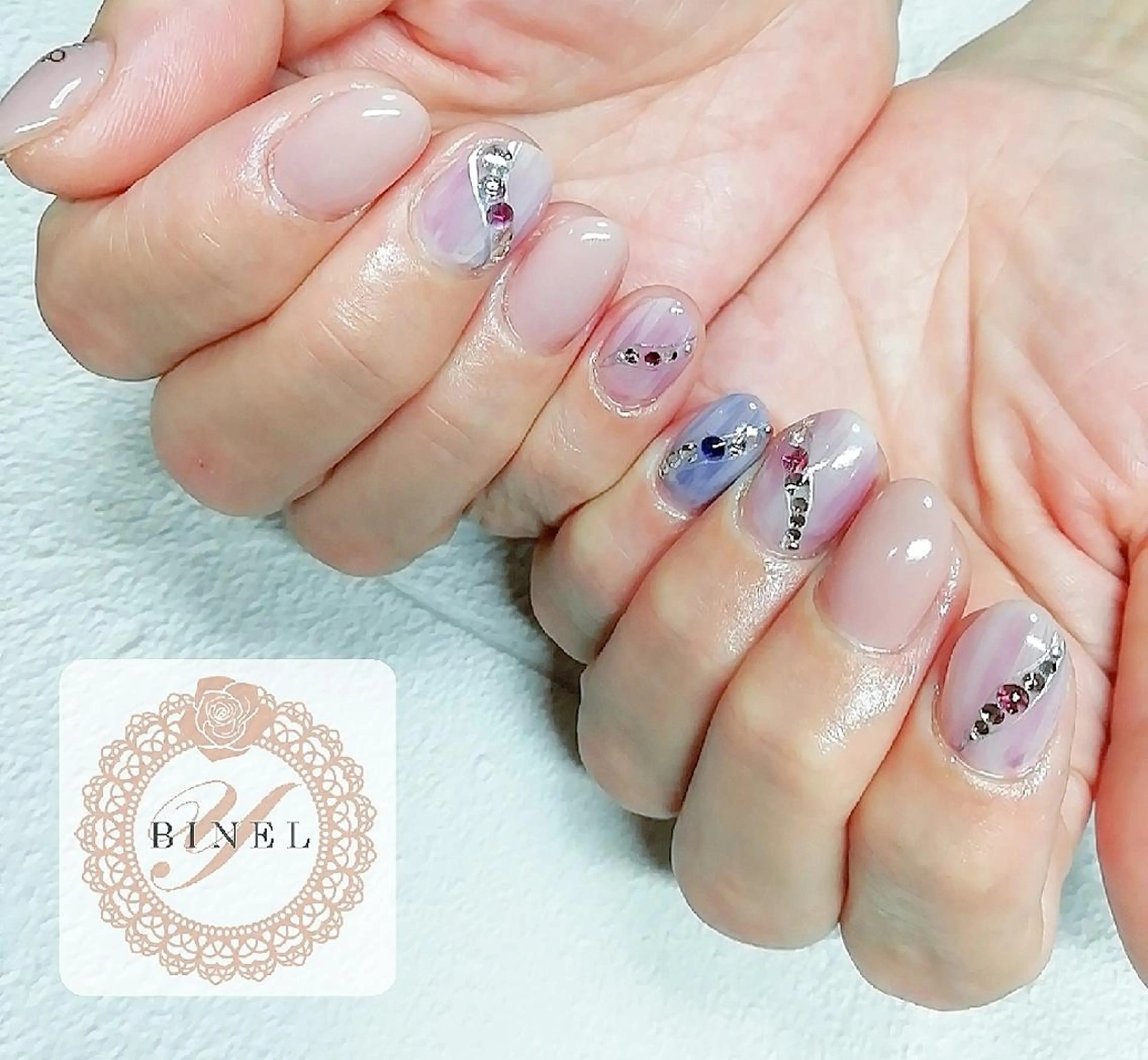 ネイル ニュアンスネイル ハンドネイル Nail Salon Y.BINELのネイルデザイン