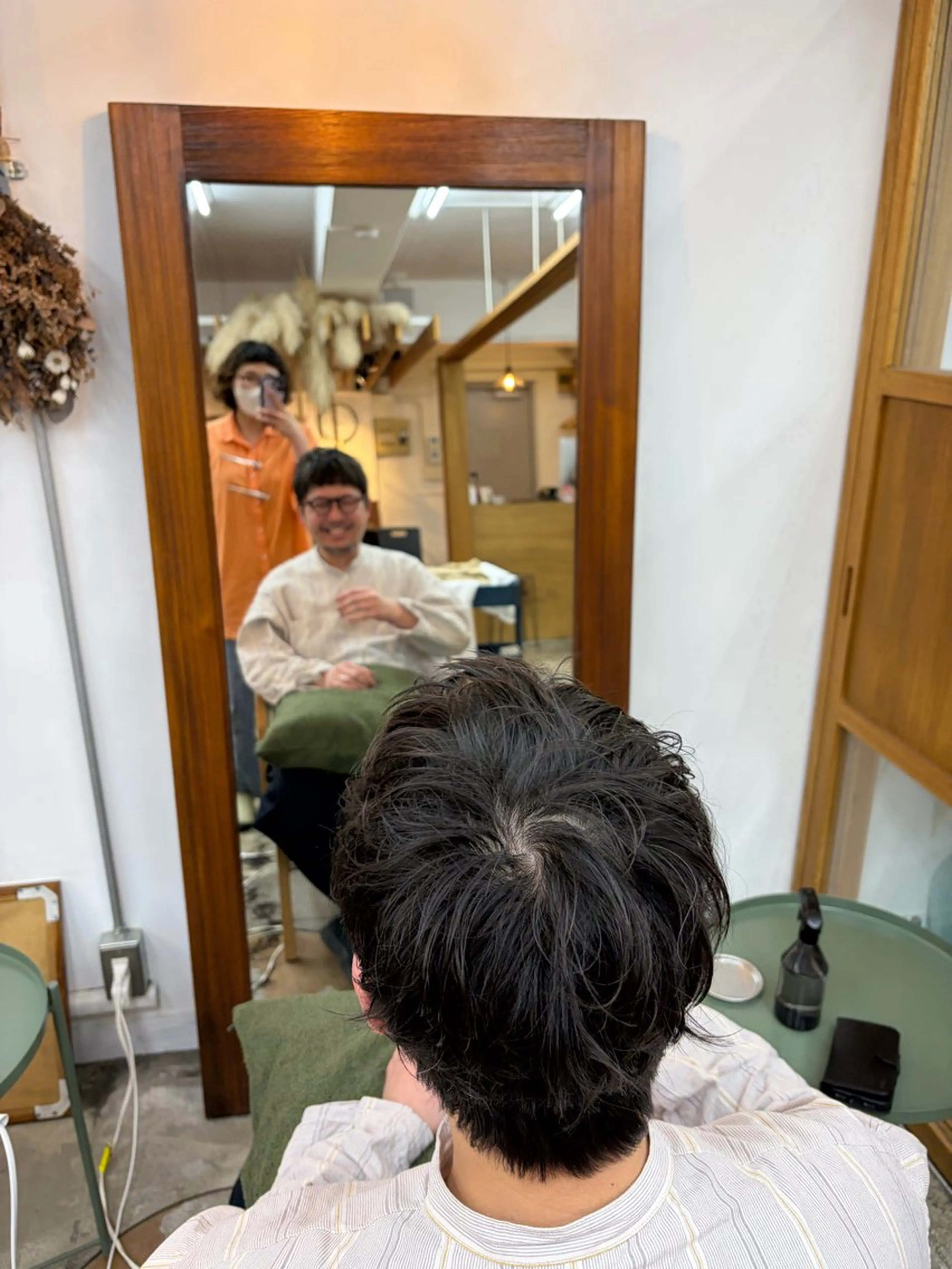 ショート メンズ オン眉 カット 中村 芽衣那のヘアスタイル