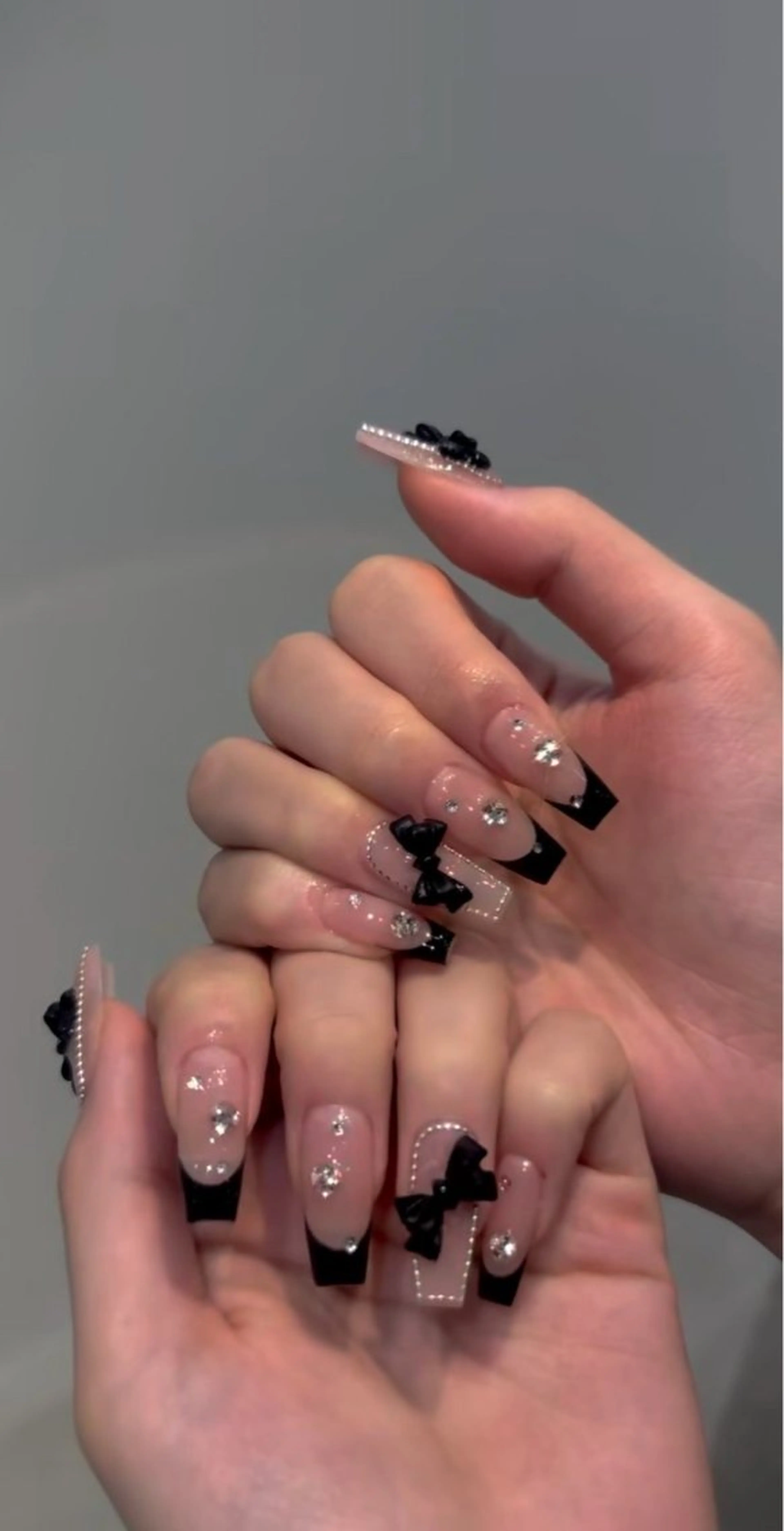 ネイル フレンチネイル グラデーション 韓国ネイル マグネットネイル ミラーネイル ハンドネイル YURI NAILのネイルデザイン