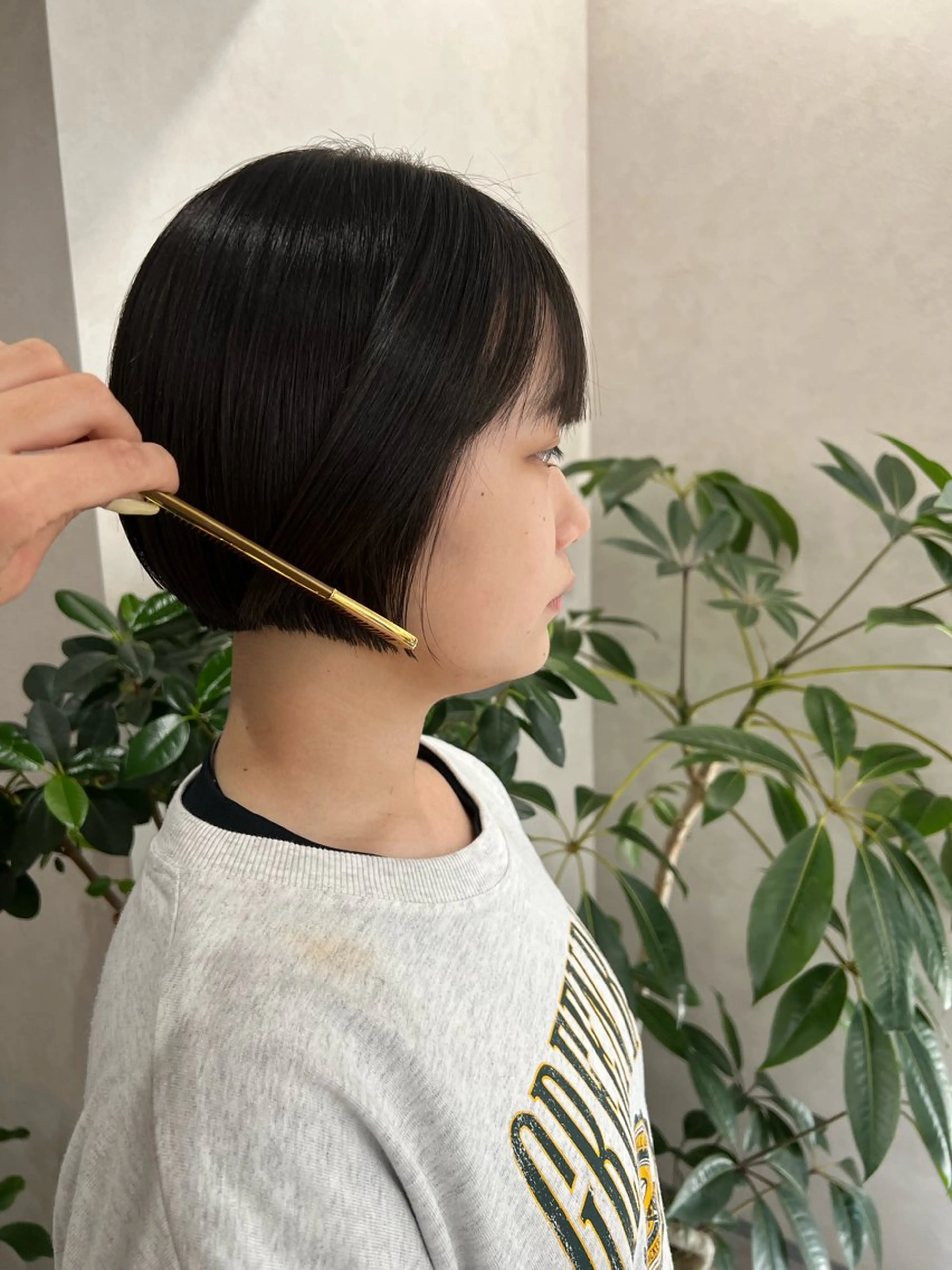 ショート 前下がりボブ ボブ 小顔カット カット 艶ボブ🤎ボブパーマ 透明感カラー\メンズのヘアスタイル