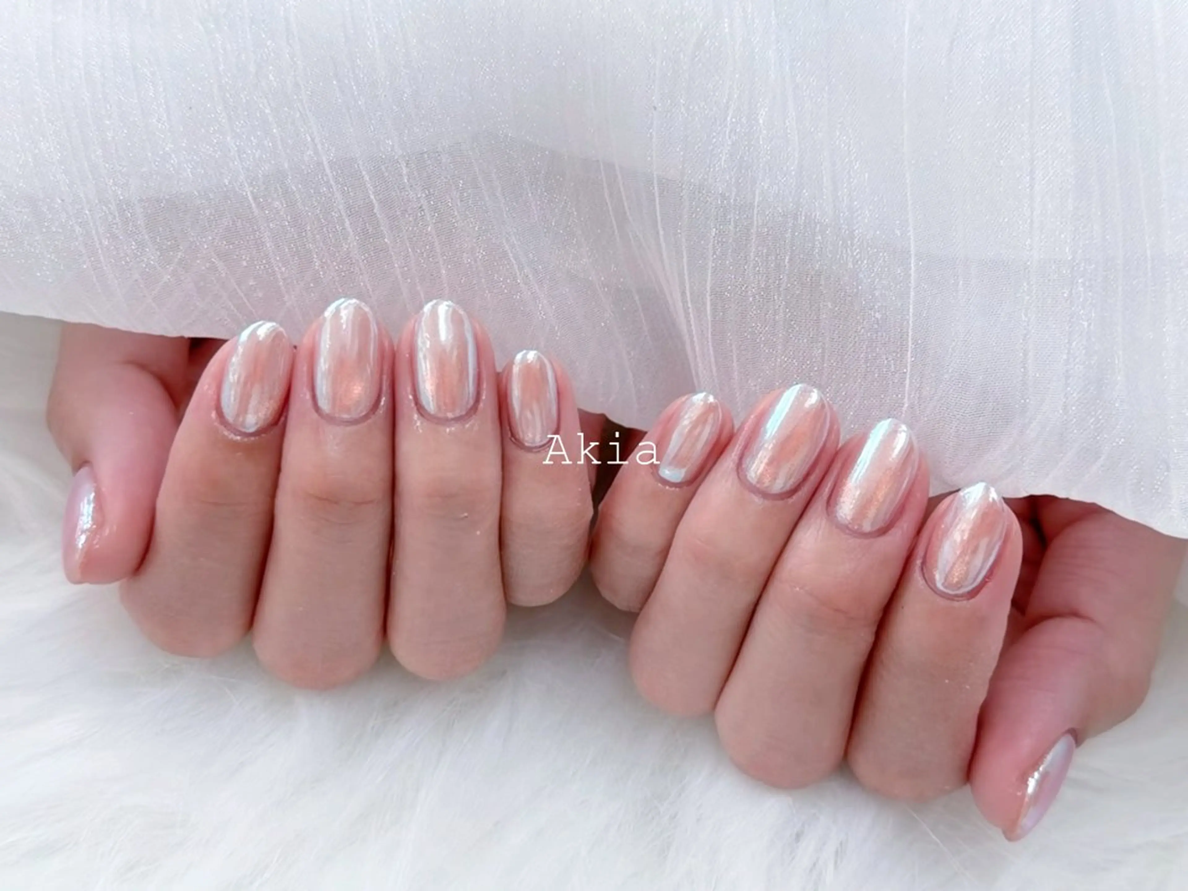 ✨キラっとした光沢感が可愛いオーロラ or ミラーネイル🩷初回オフ無料の写真