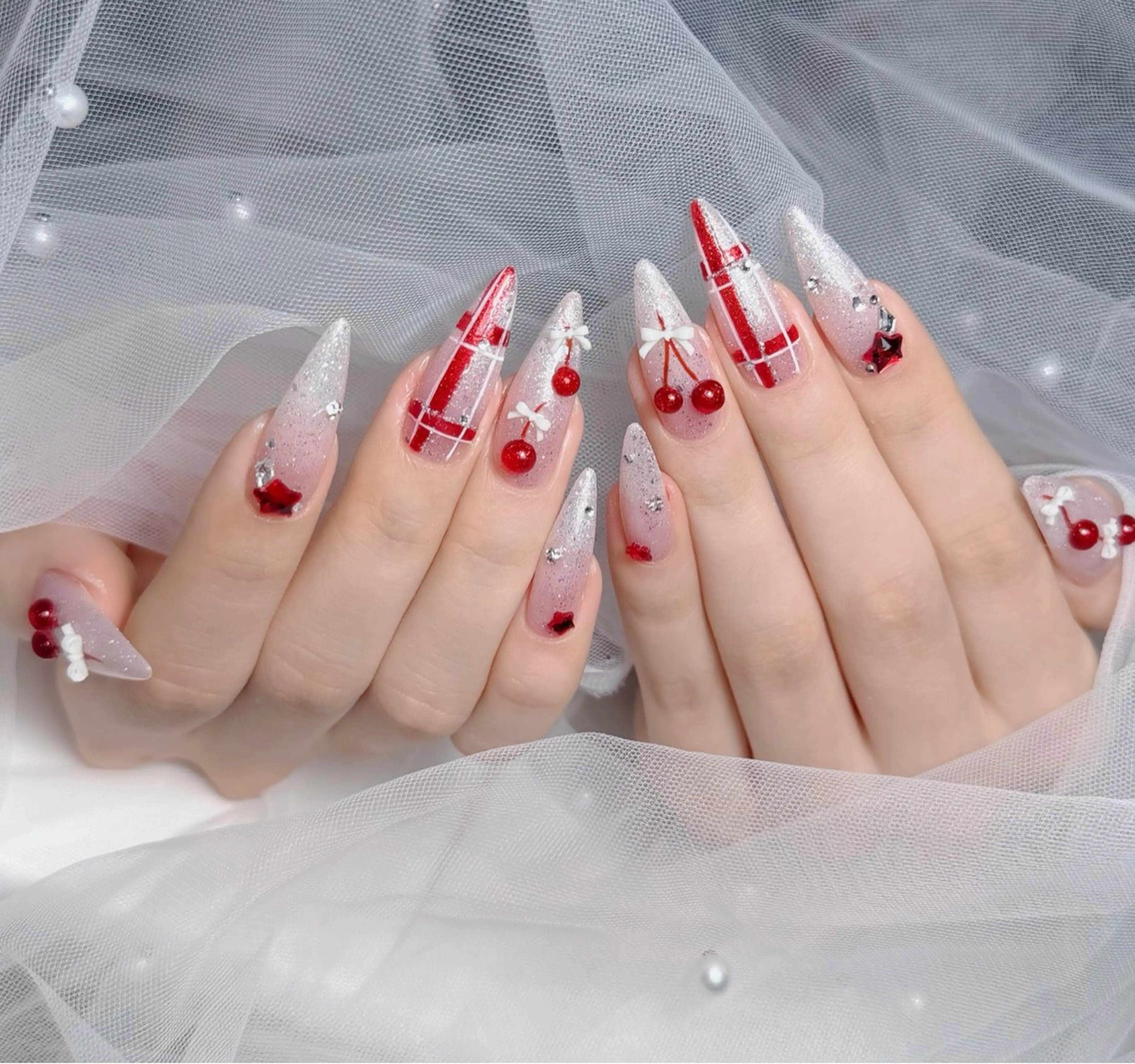 ネイル アートネイル フレンチネイル ジェルネイル 韓国ネイル マグネットネイル ハンドネイル Lenie Nail Okuboのネイルデザイン