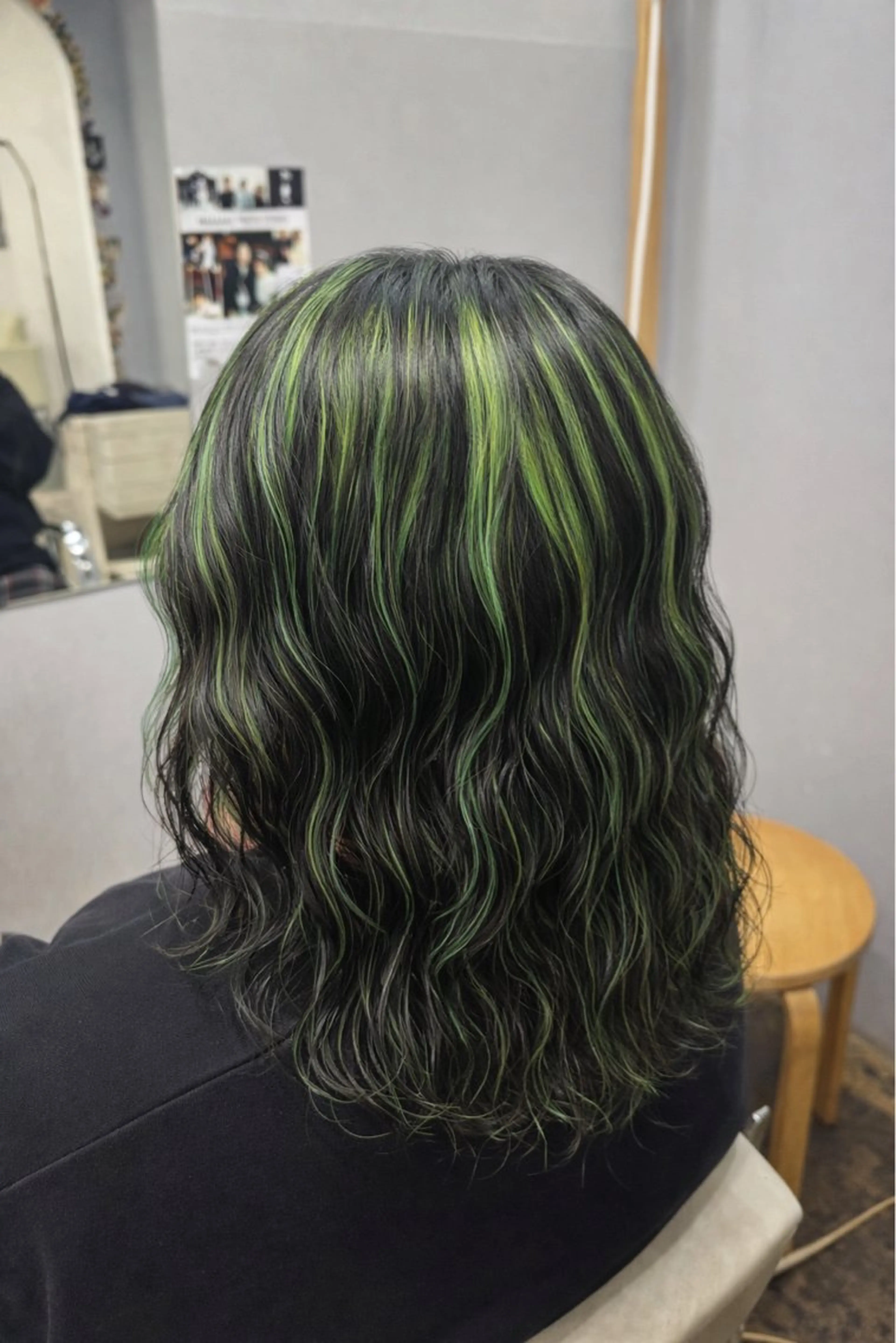 カラー パーマ ハイライトカラー MAAAAAC LEONのヘアスタイル