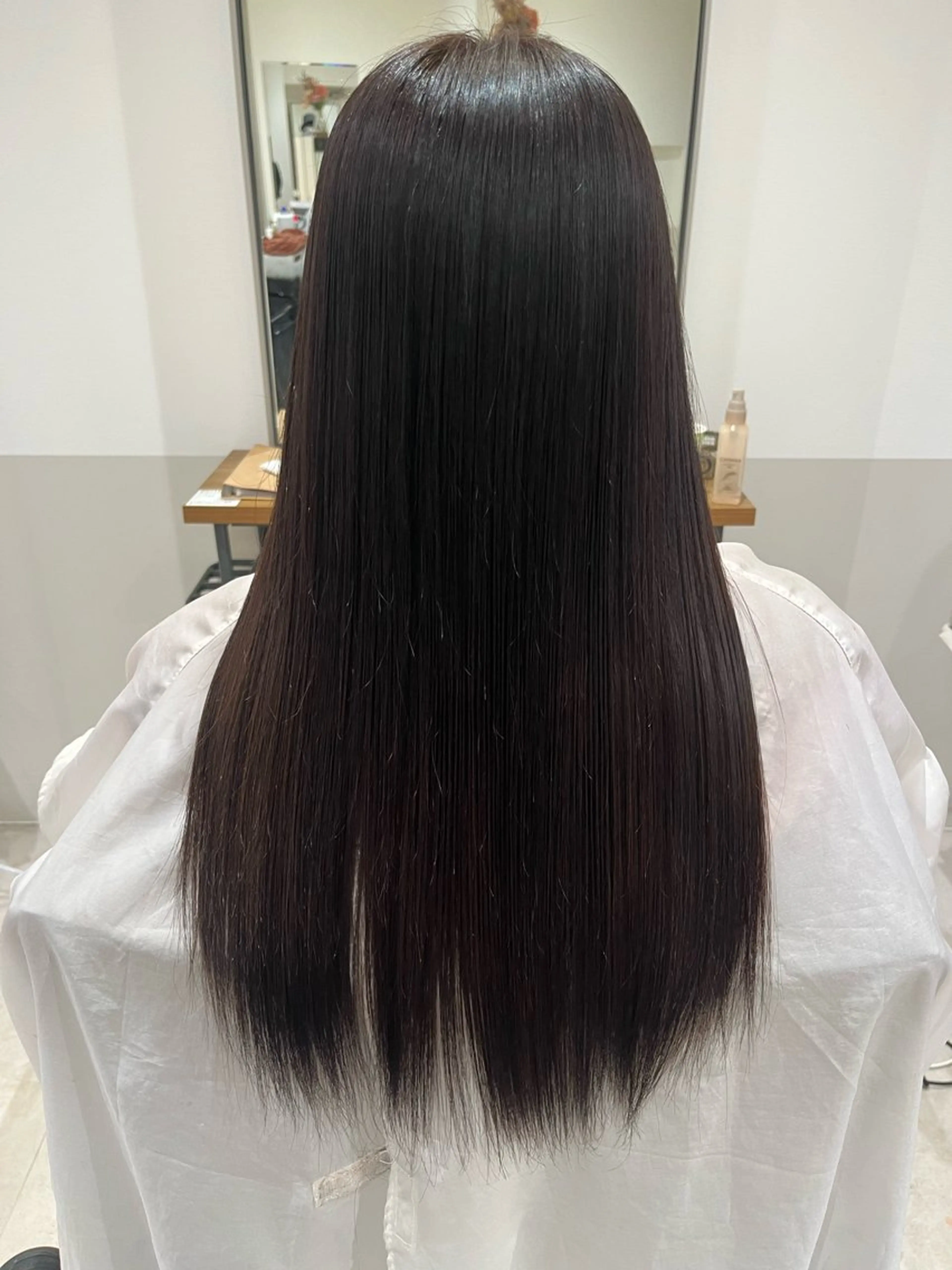 ロング 🥇赤み消しカラー／ 髪質改善の匠🥇のヘアスタイル