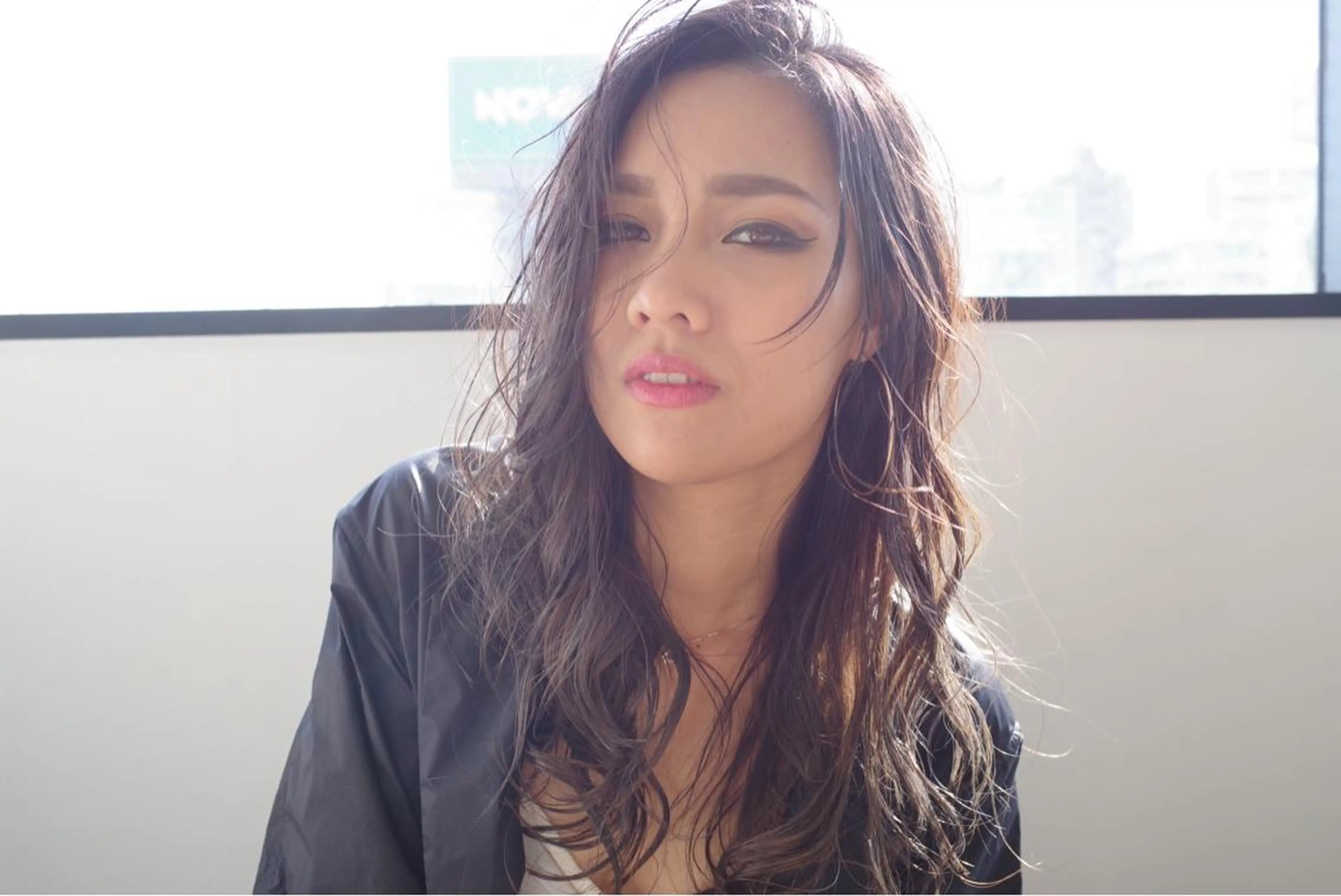 ロング カラー アッシュ 外国人風カラー ハイトーン/レイヤー /ケアブリーチ石川治のヘアスタイル