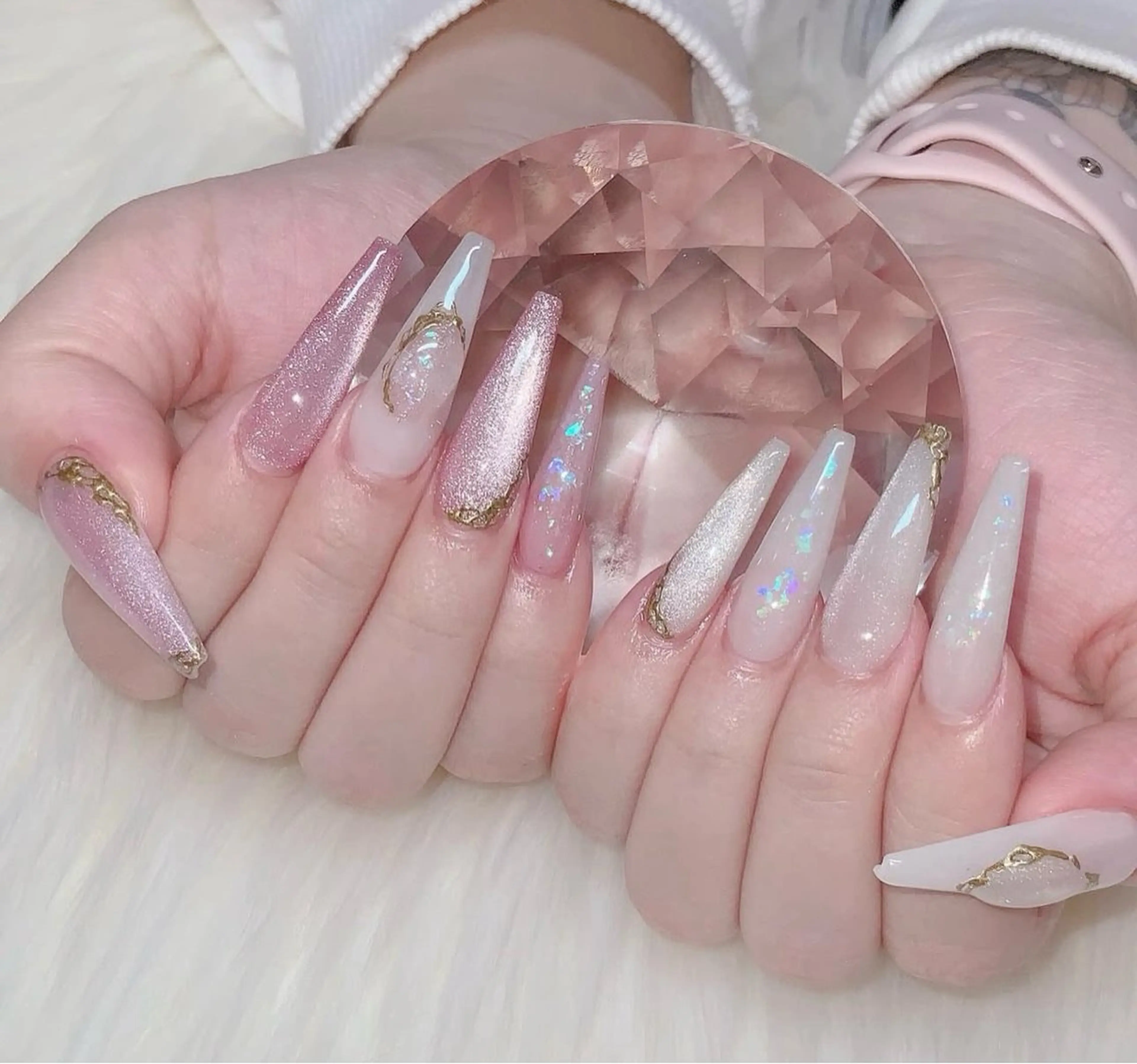 ネイル グラデーション キラキラネイル ワンカラーネイル 冬ネイル Jenn Nail Salonのネイルデザイン
