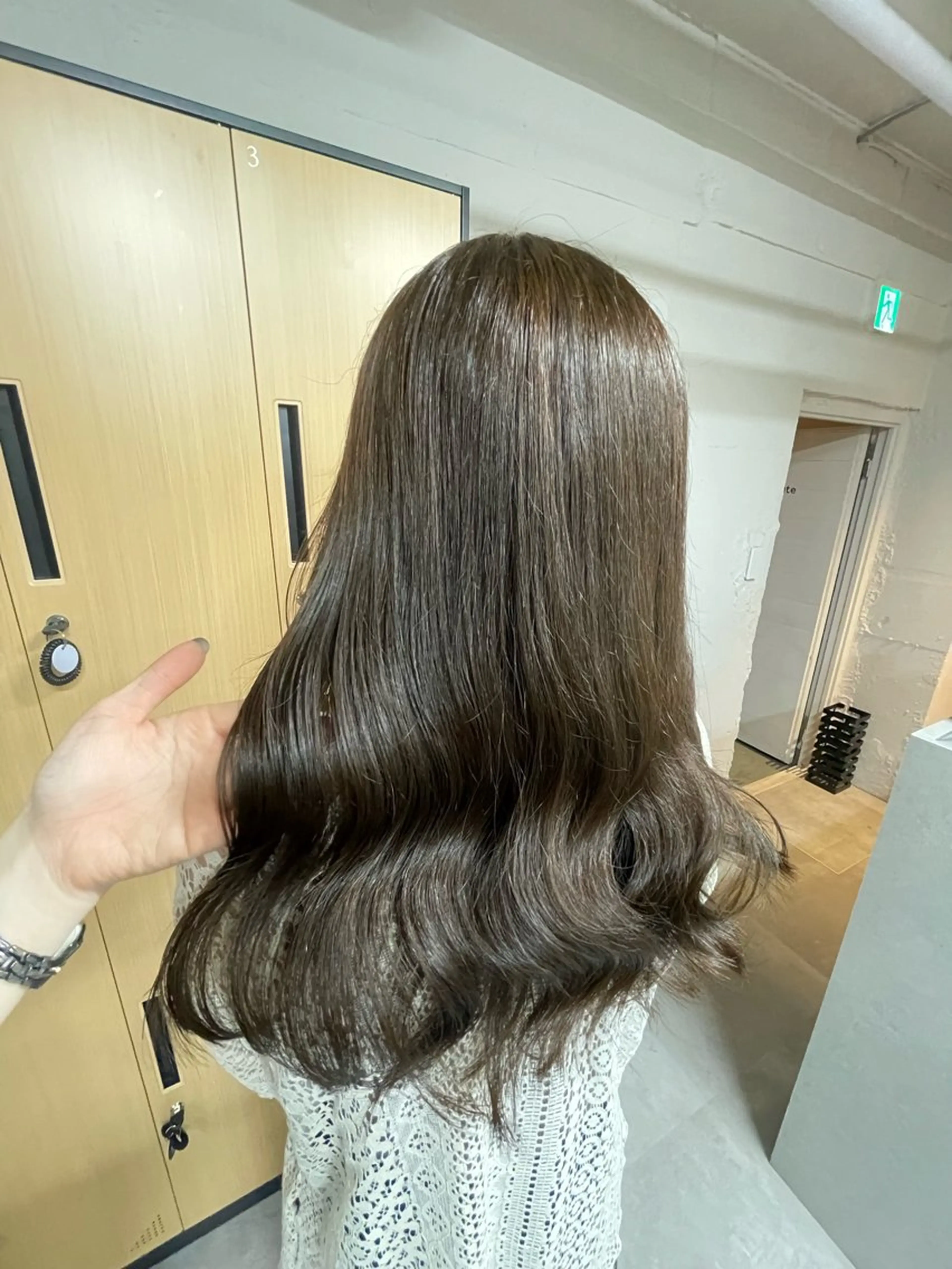 ロング カラー カット ヘアカラー tokute 中野真咲🐺のヘアスタイル