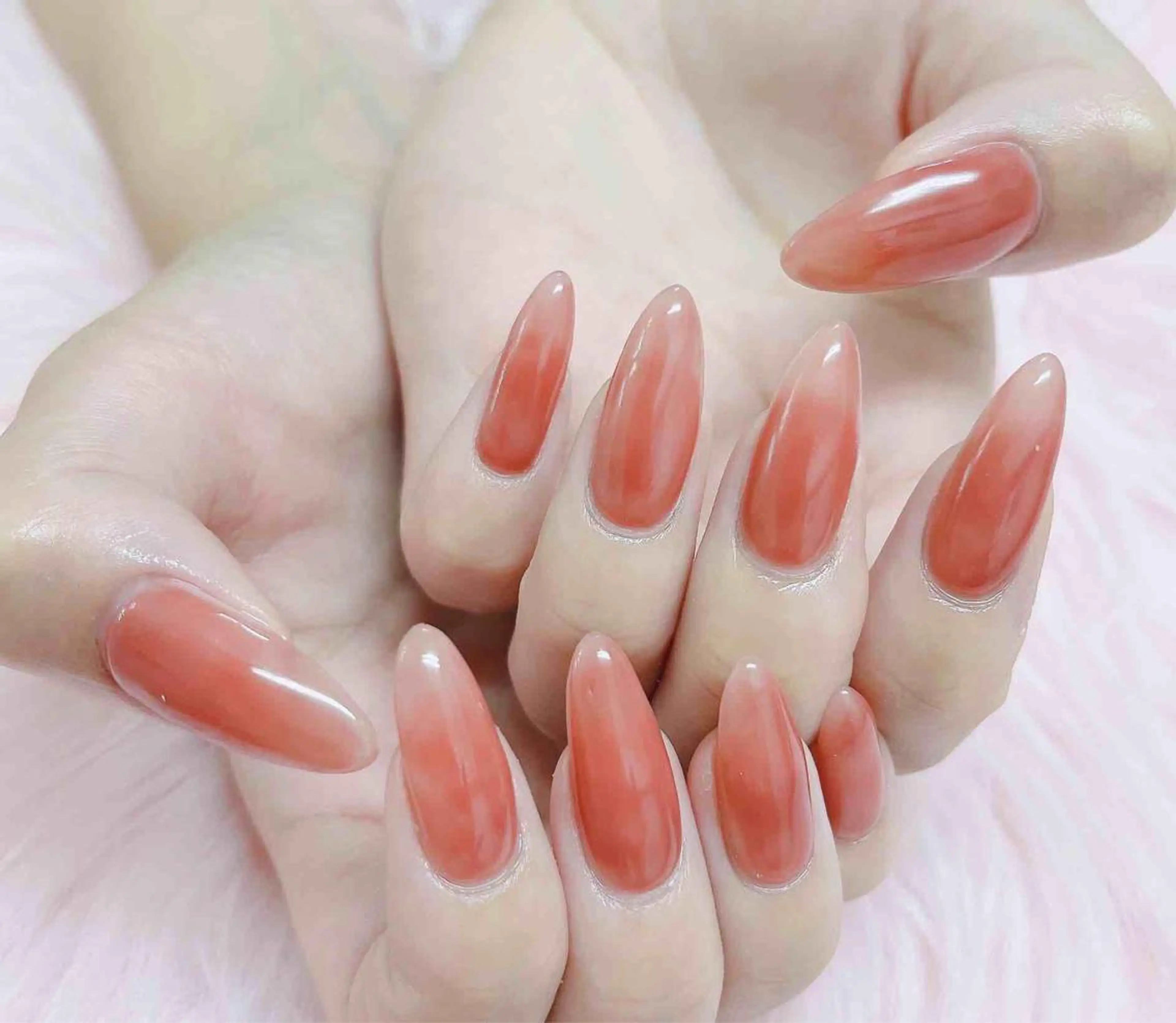 ネイル ハンドネイル MoonNail ユリ🌸のネイルデザイン