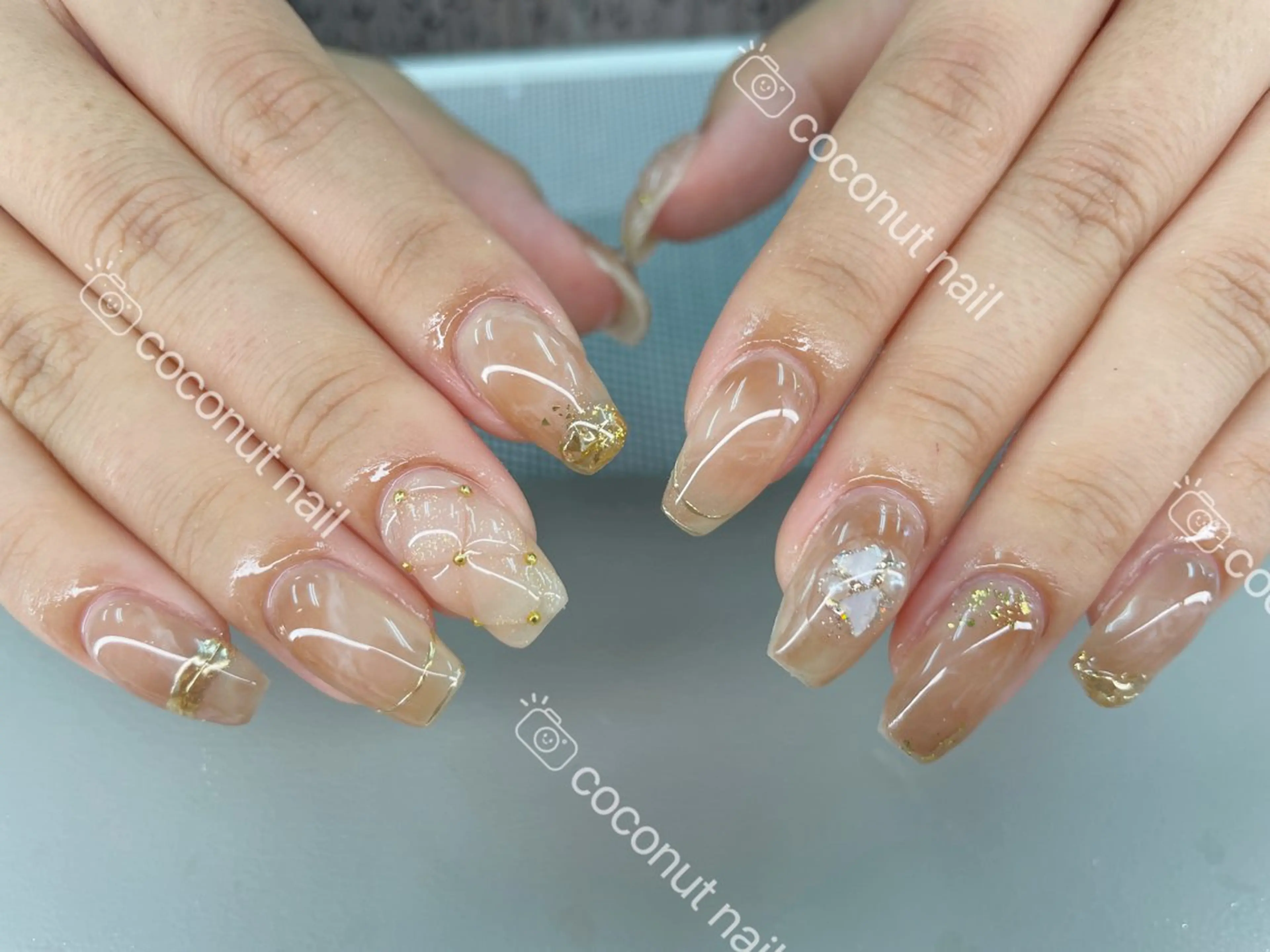 ネイル ハンドネイル 神田 ココナッツのネイルデザイン
