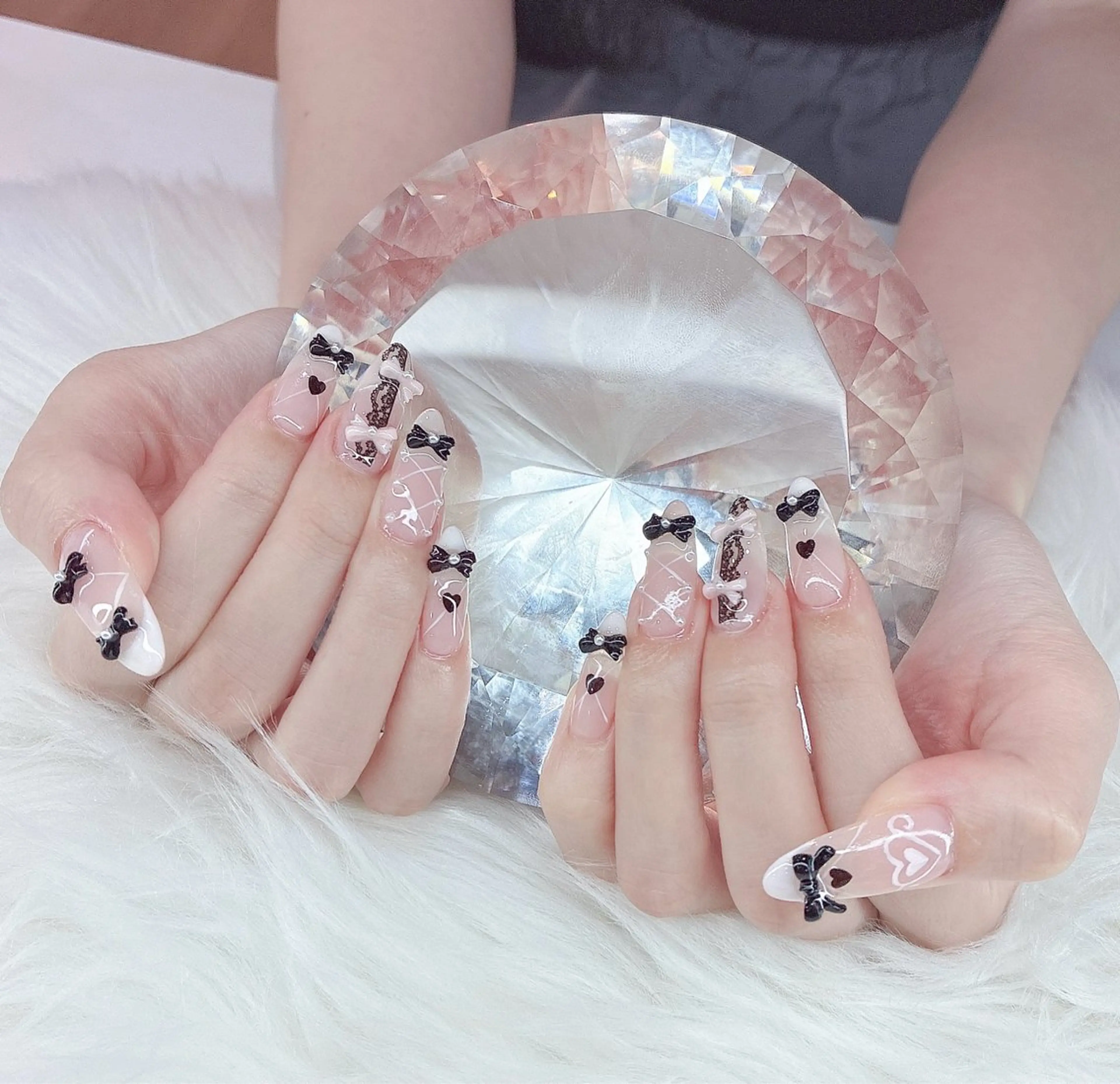 ネイル LoaChaton kaeのネイルデザイン