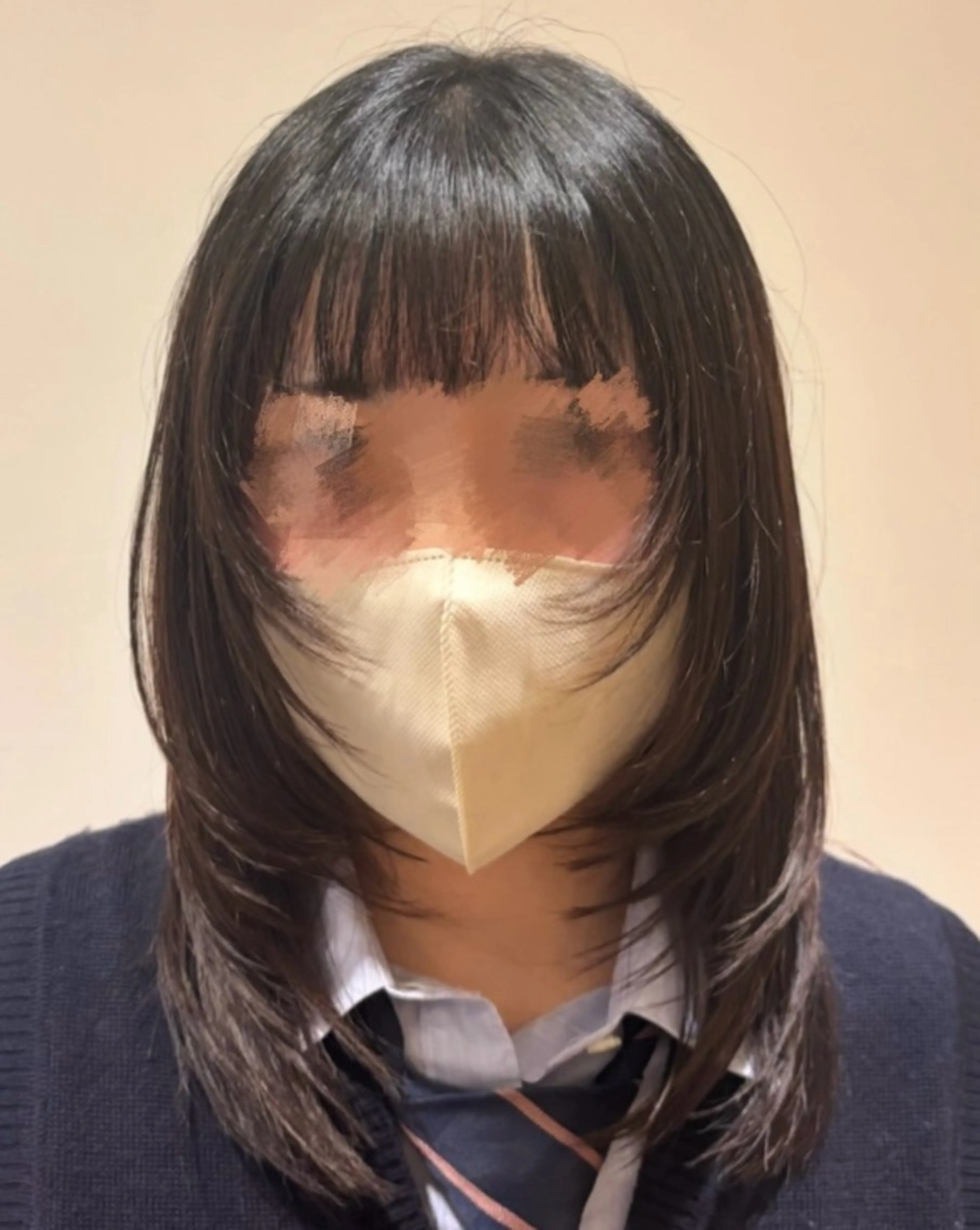 ミディアム 顔周りカット ハイレイヤー レイヤーカット 須田 陽菜のヘアスタイル