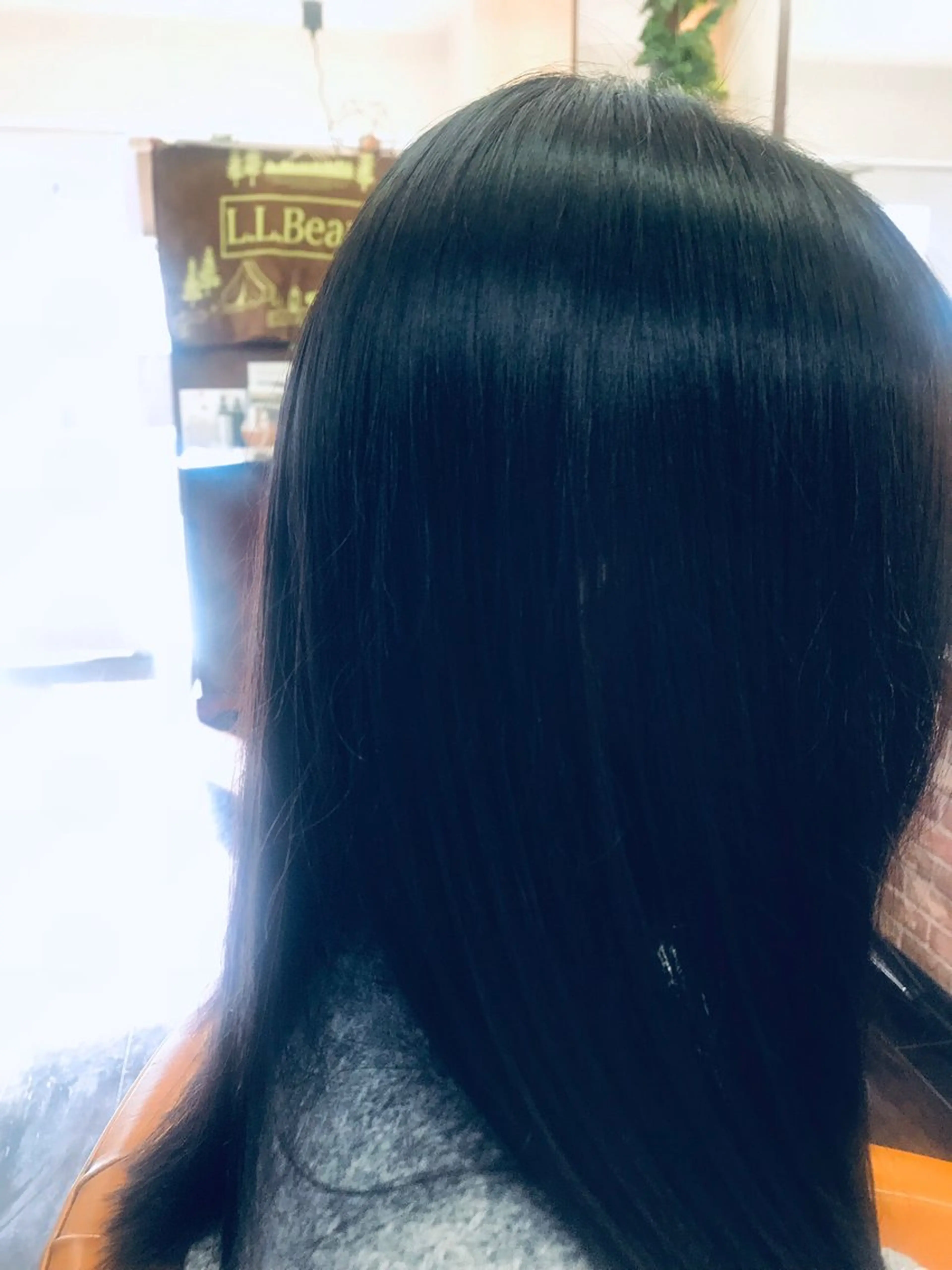 セミロング パーマ 桧山 真のヘアスタイル