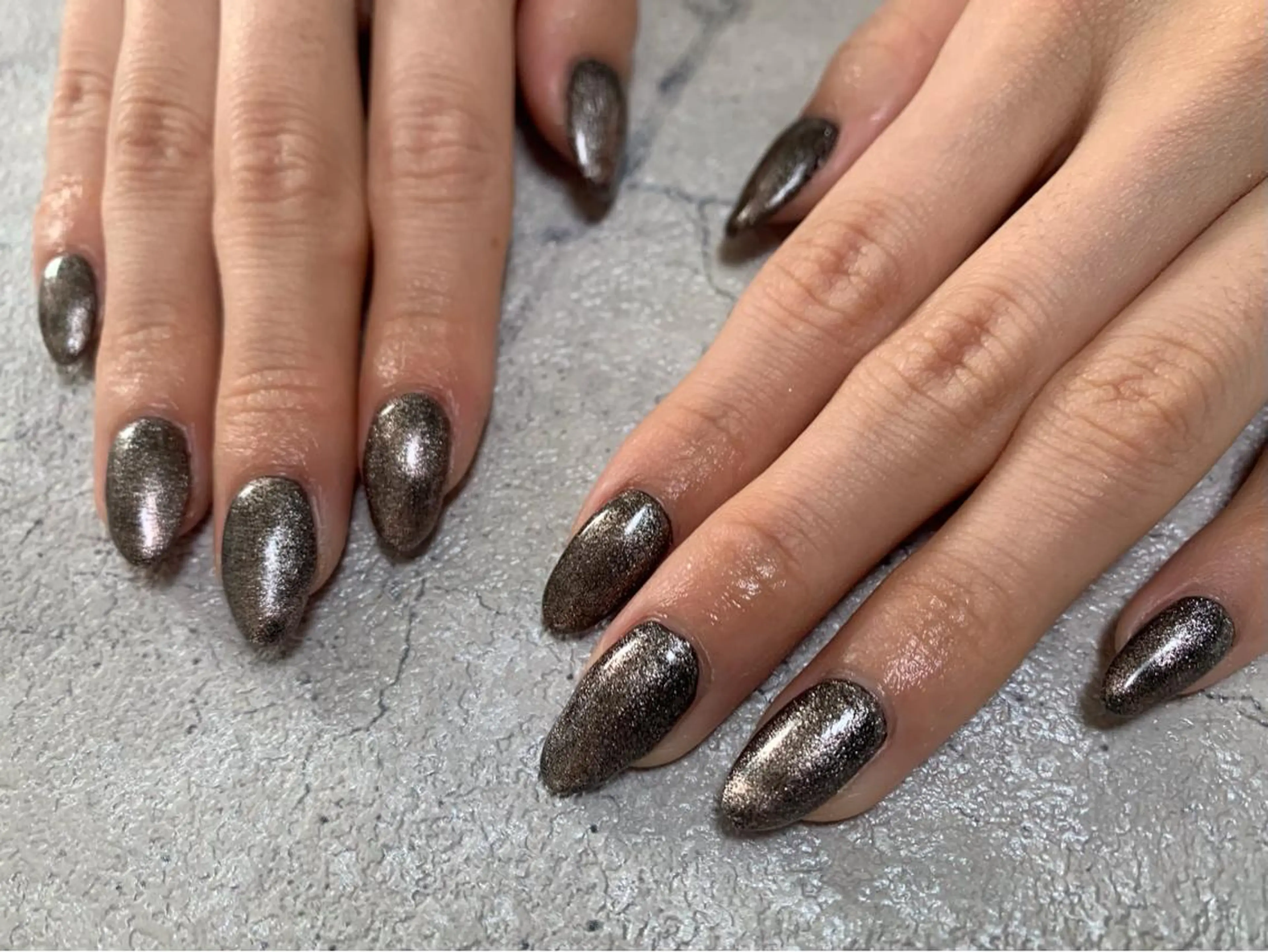 ネイル キラキラネイル マグネットネイル kikinail 溝の口のネイルデザイン