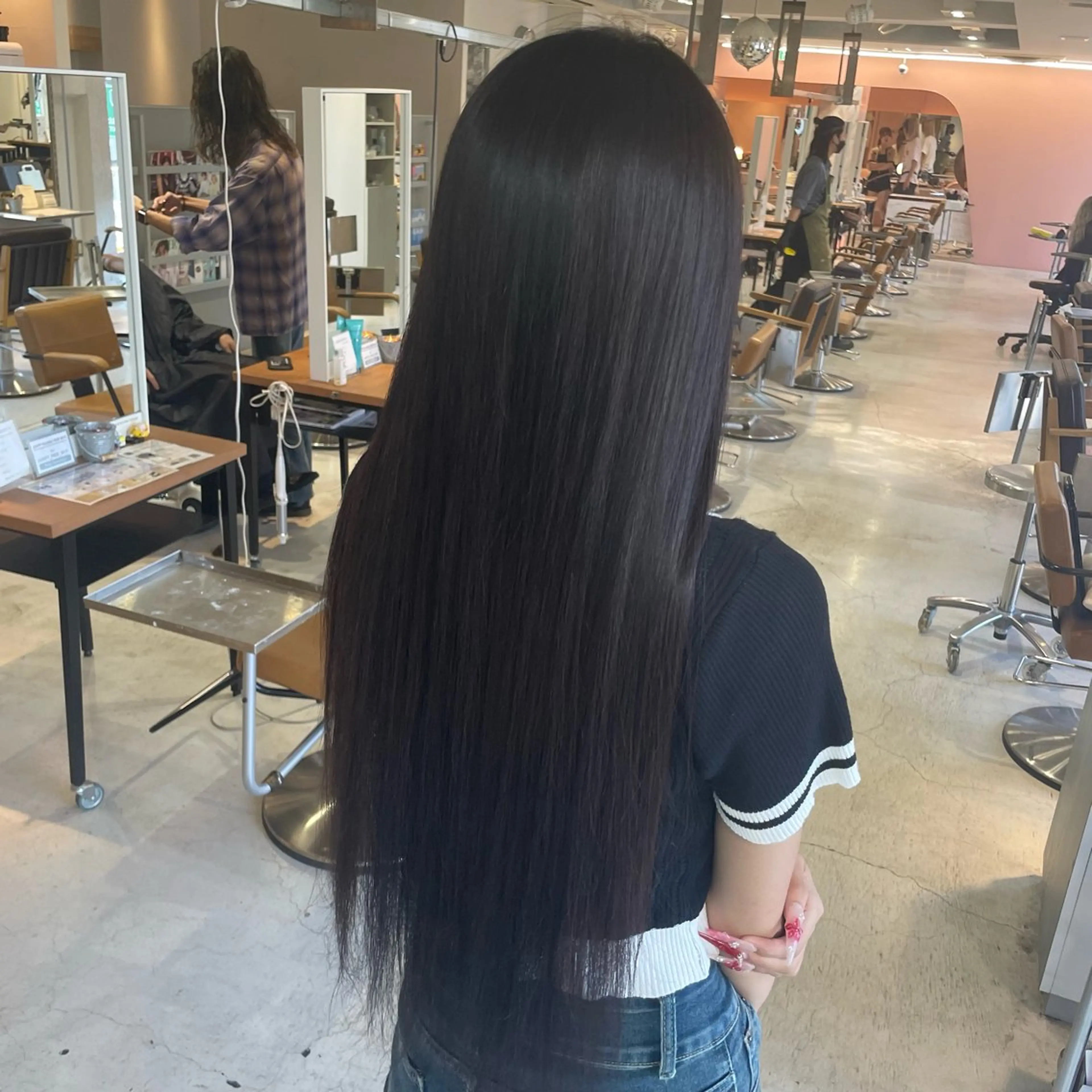 カラー L studio心斎橋店【エルスタジオ】所属・派手髪特化 🪐REN🪐のヘアスタイル