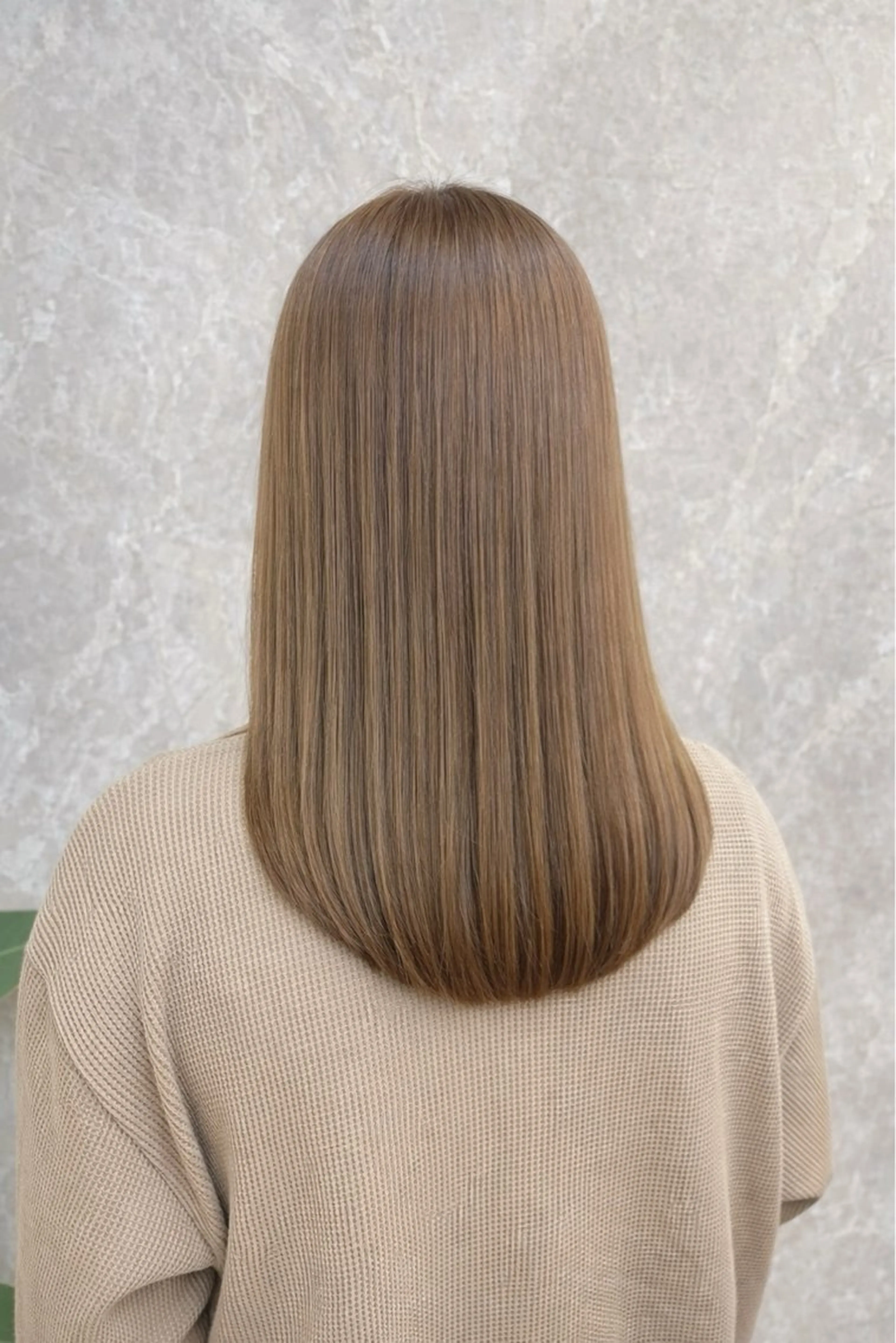 セミロング カット ヘアカラー トリートメント 垢抜け透明感カラー 🌻篠崎梓🌻のヘアスタイル