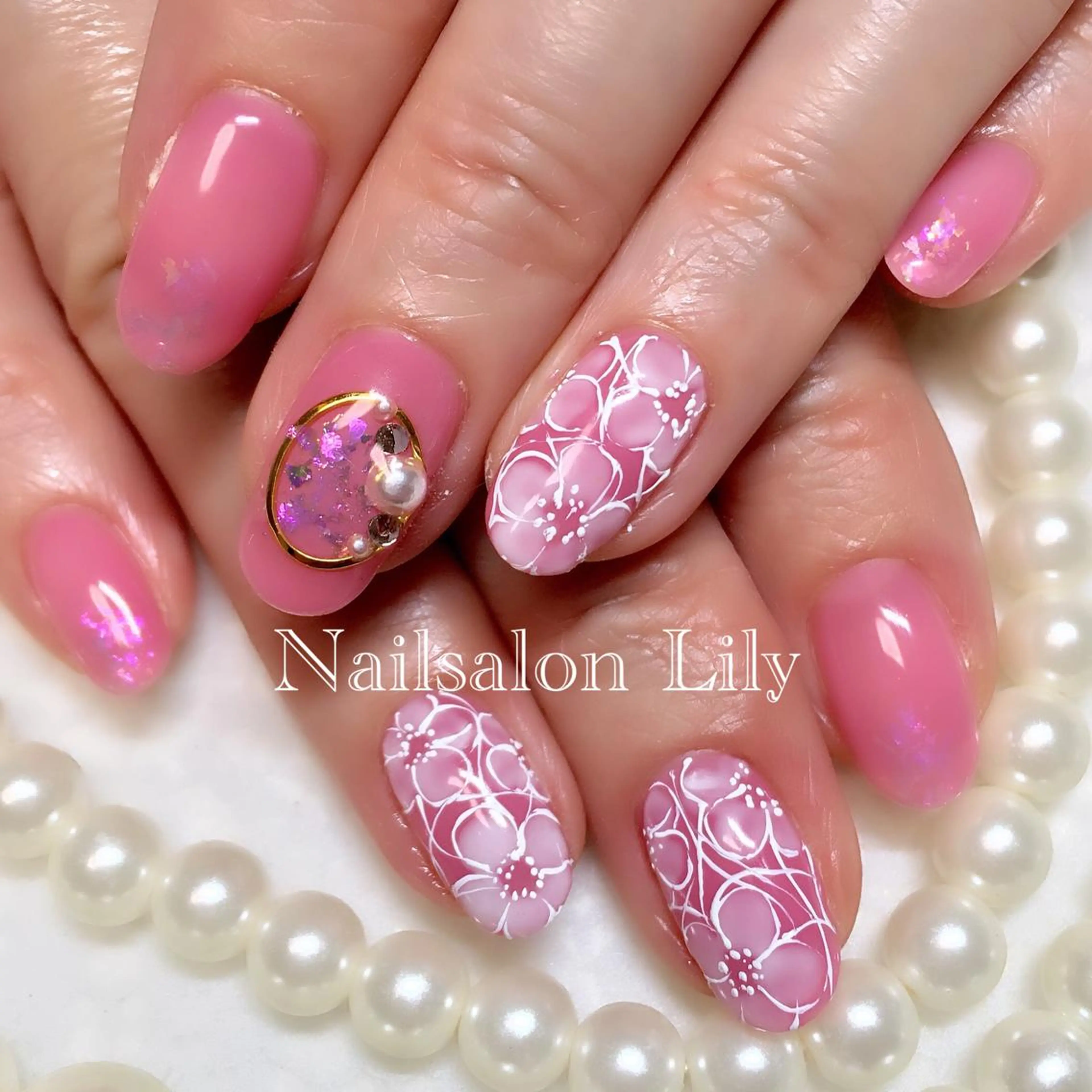 ネイル フラワーネイル レース Lily*nail 🌻Mii🌻のネイルデザイン