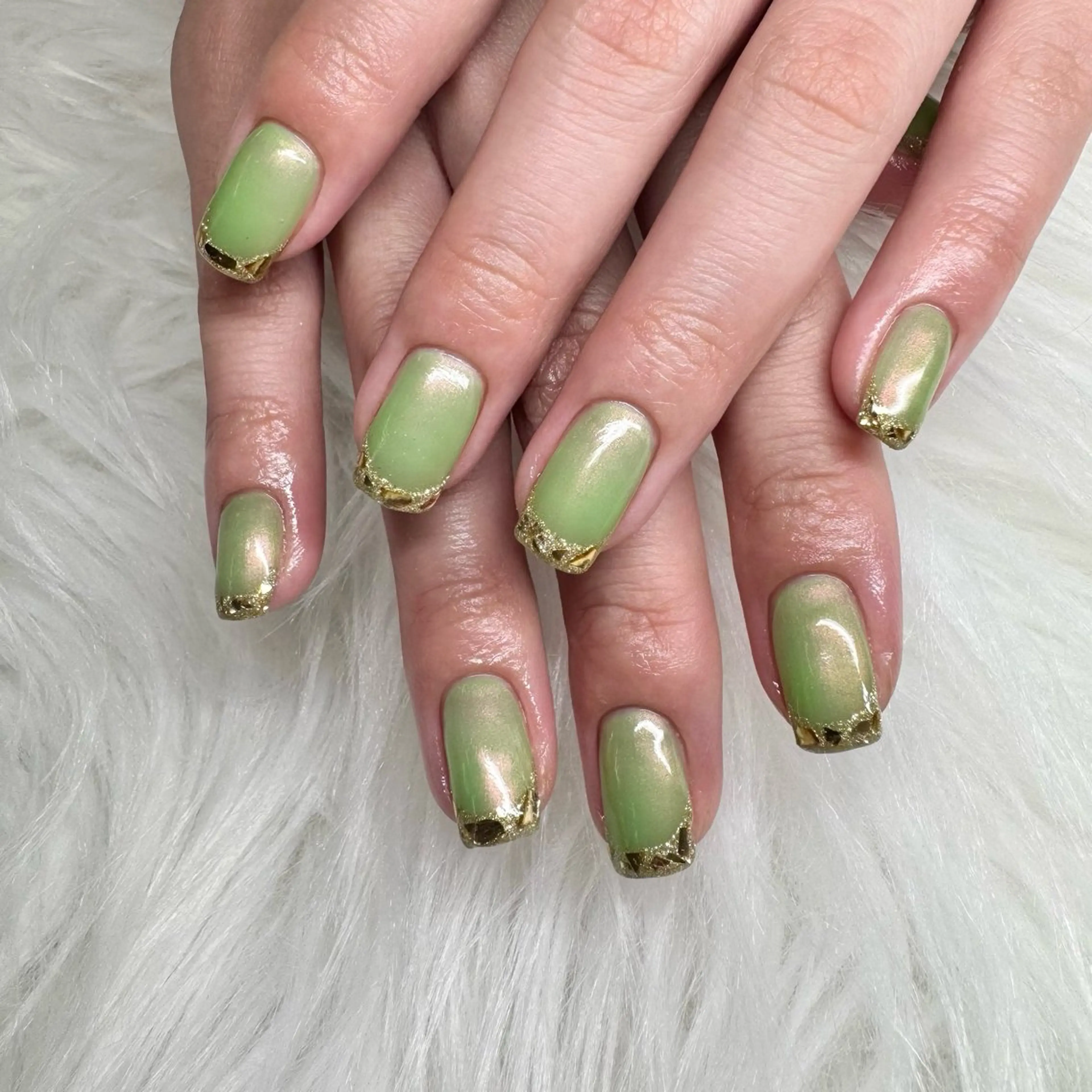 ネイル フレンチネイル ガラスフレンチ ハンドネイル chai.上本町 UNRIのネイルデザイン