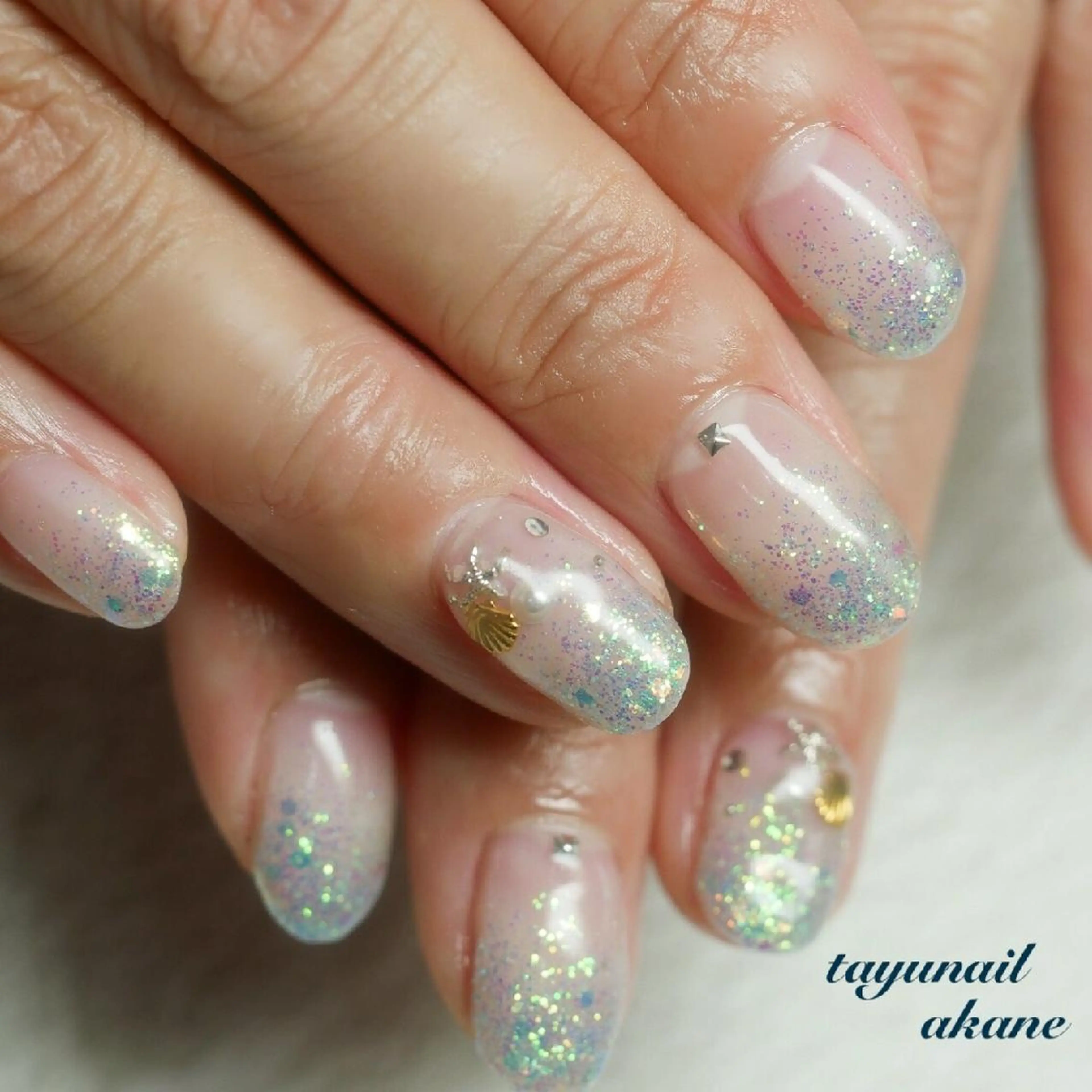 ネイル ブルー ジェルネイル グラデーション グリーン ラメ(グリッター) ネイルサロン 【たゆnail】のネイルデザイン
