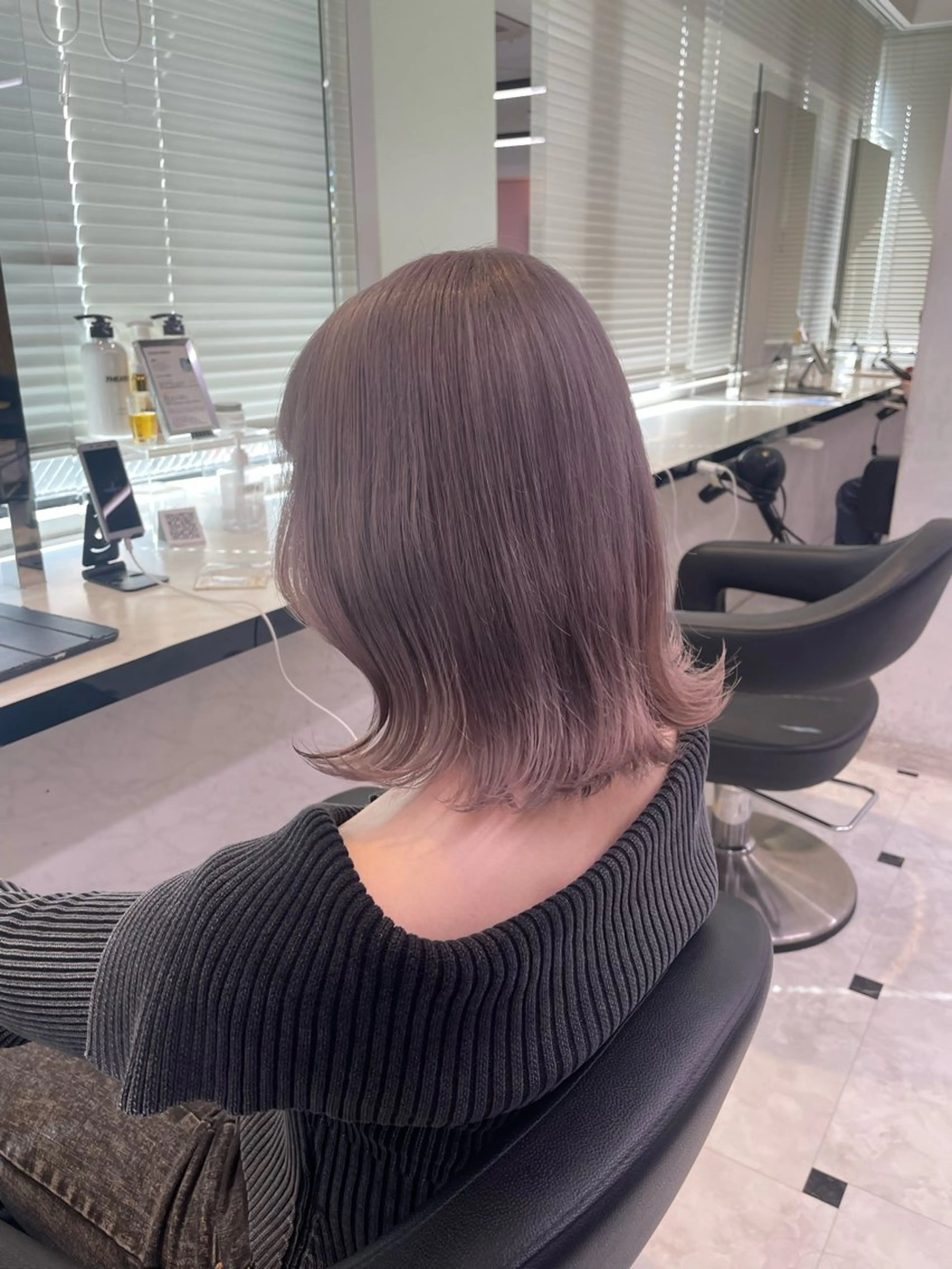 ショート カラー ヘアアレンジ ブリーチ ダブルカラー ボブ カット ヘアカラー ピンク・ベージュ🩰 カラー🫧とらのヘアスタイル