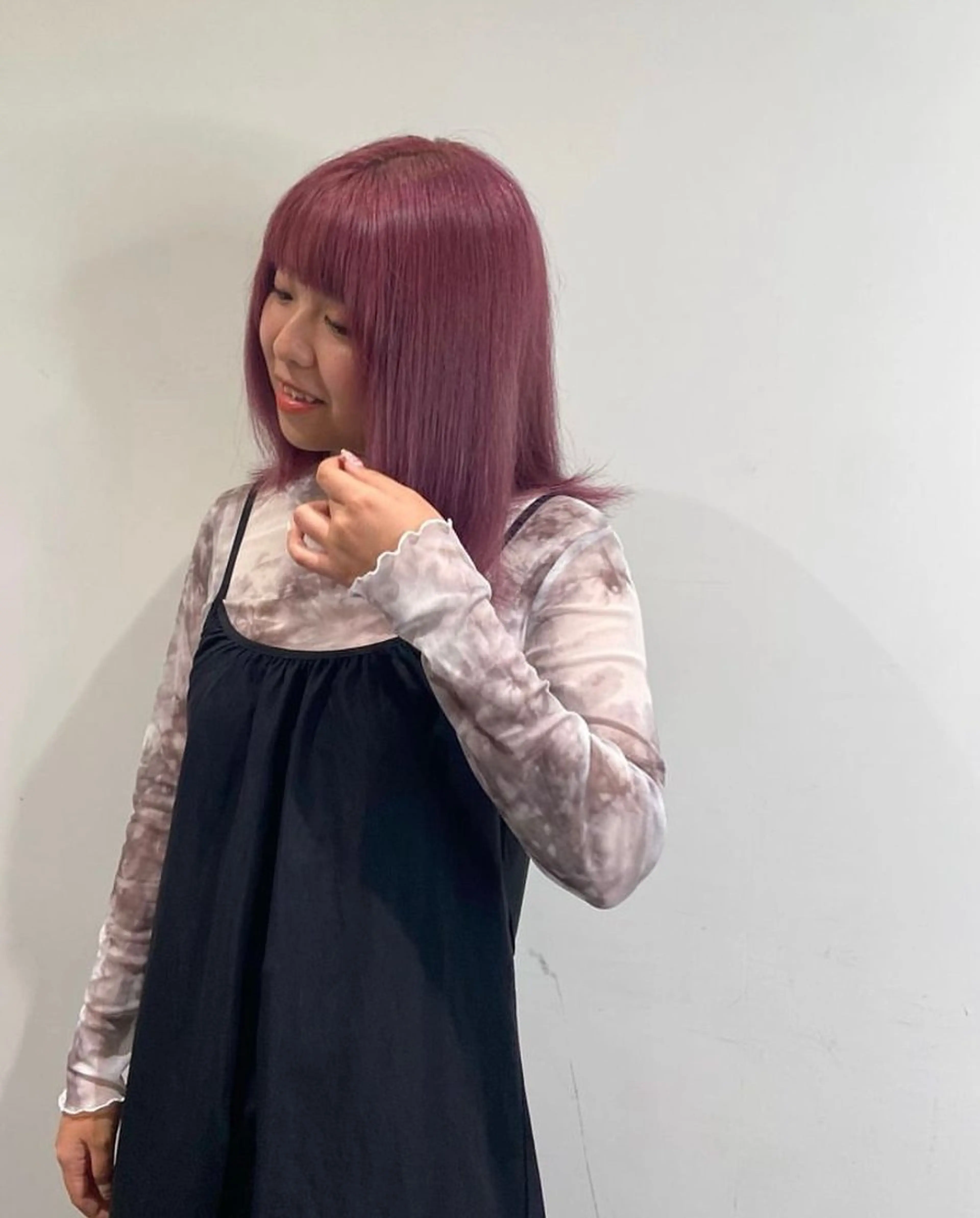 ミディアム gattaca nikeのヘアスタイル