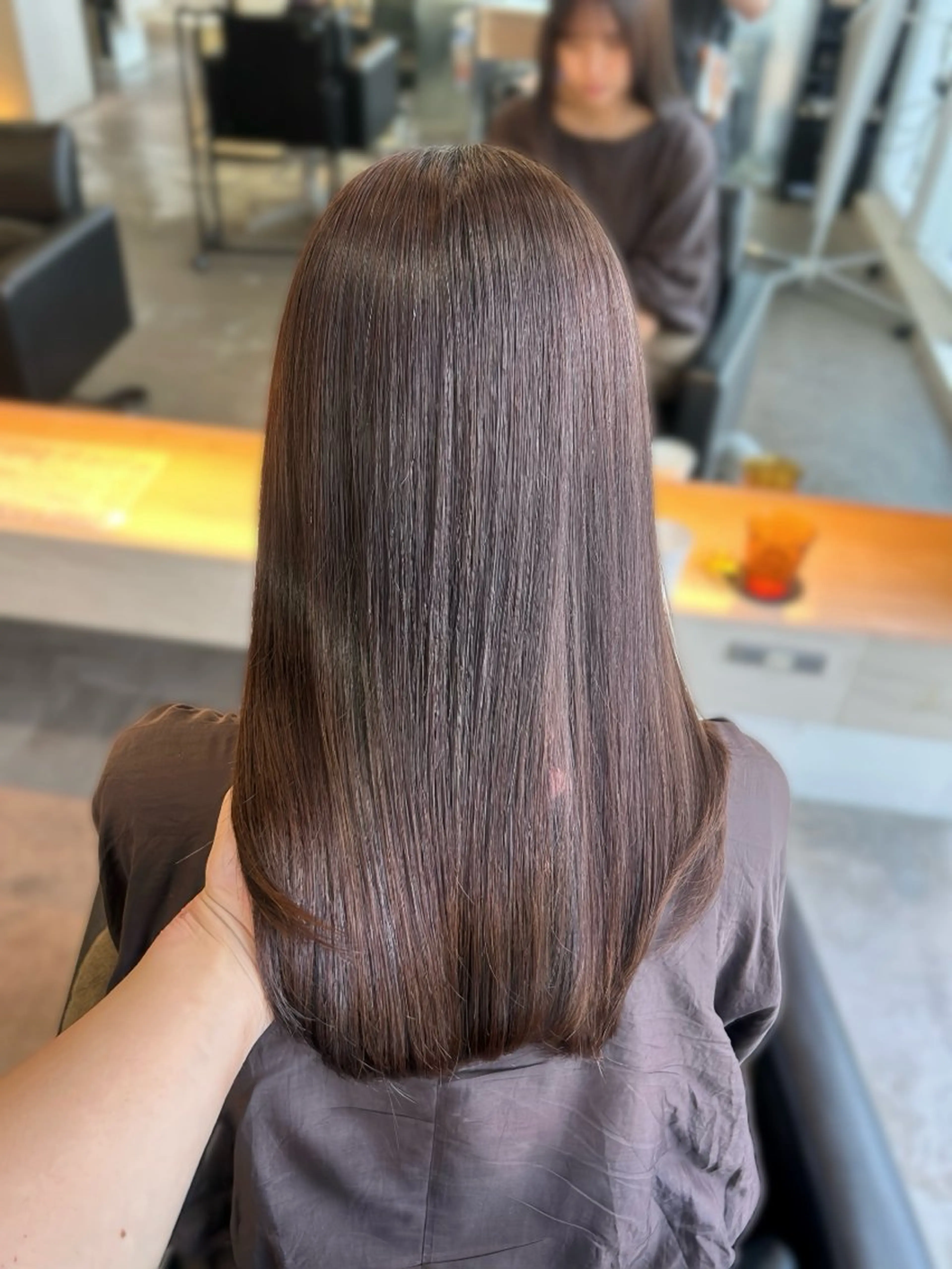 ✨️1番人気✨️ダメージ40％減✨️イルミナカラー➕𝐀𝐮𝐣𝐮𝐚トリートメントの写真