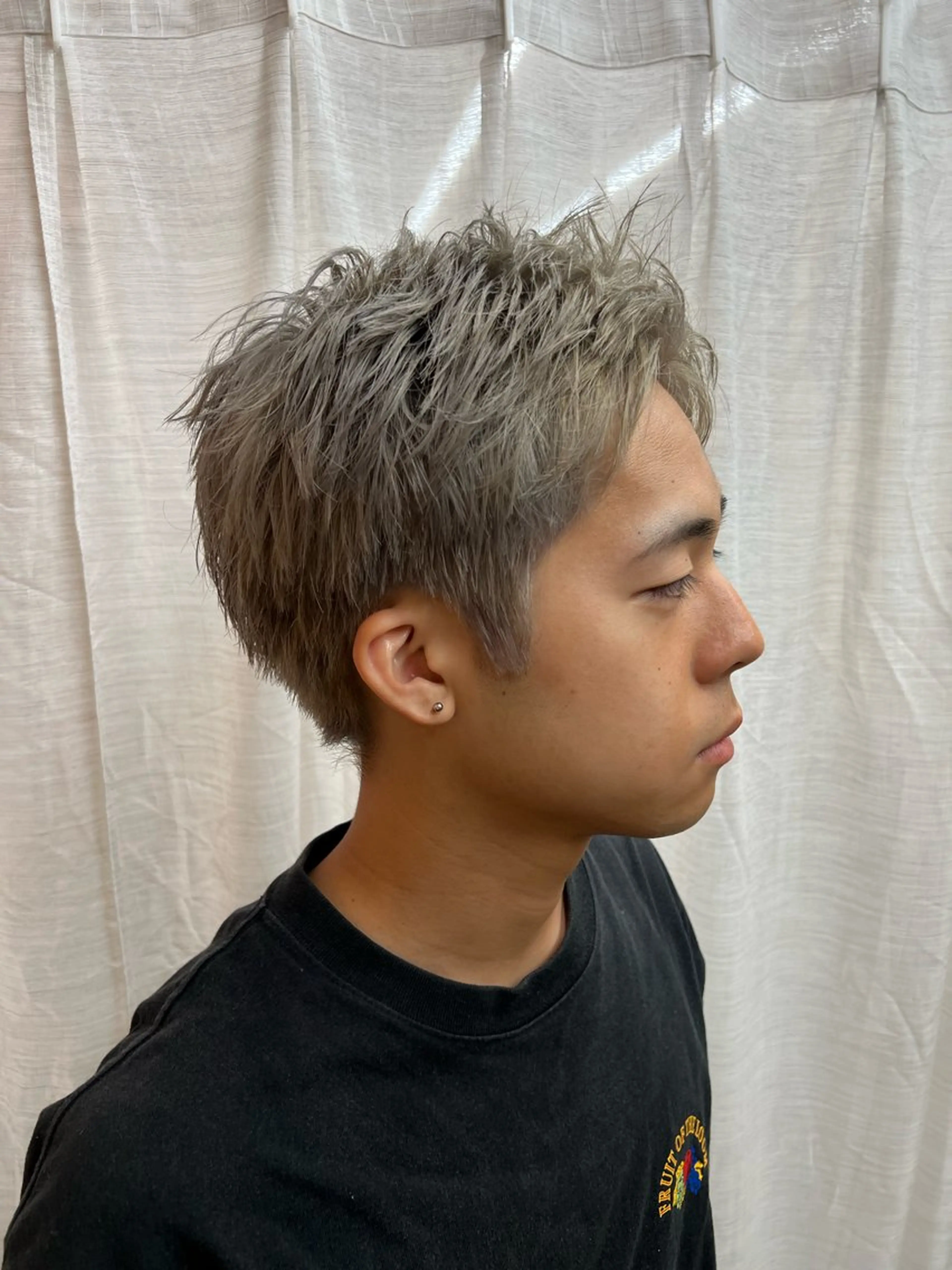 カラー メンズ スパイキーショート ダブルカラー 赤木 俊太のヘアスタイル