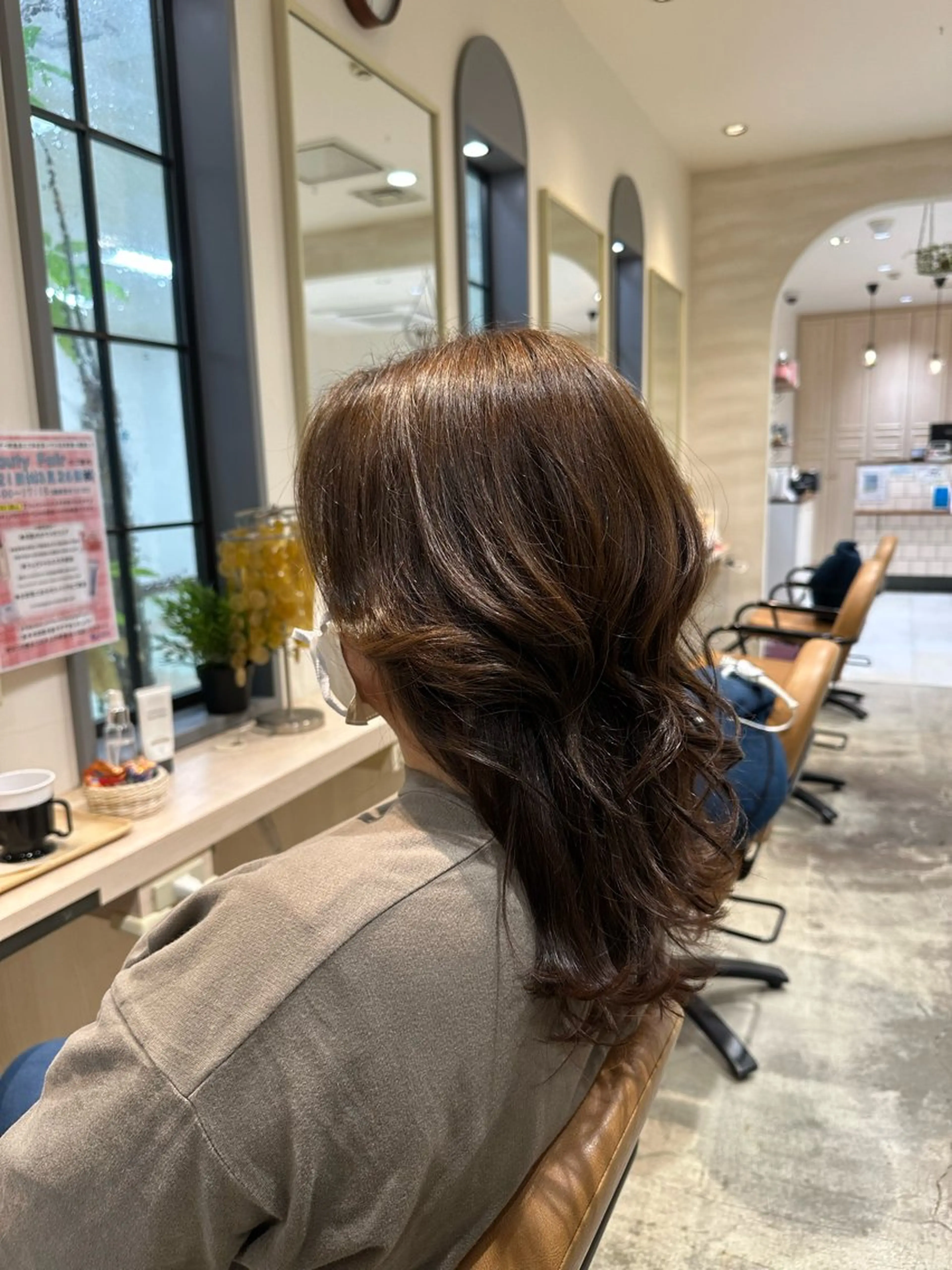 セミロング カラー ヘアアレンジ カット ヘアカラー 林部 りおのヘアスタイル