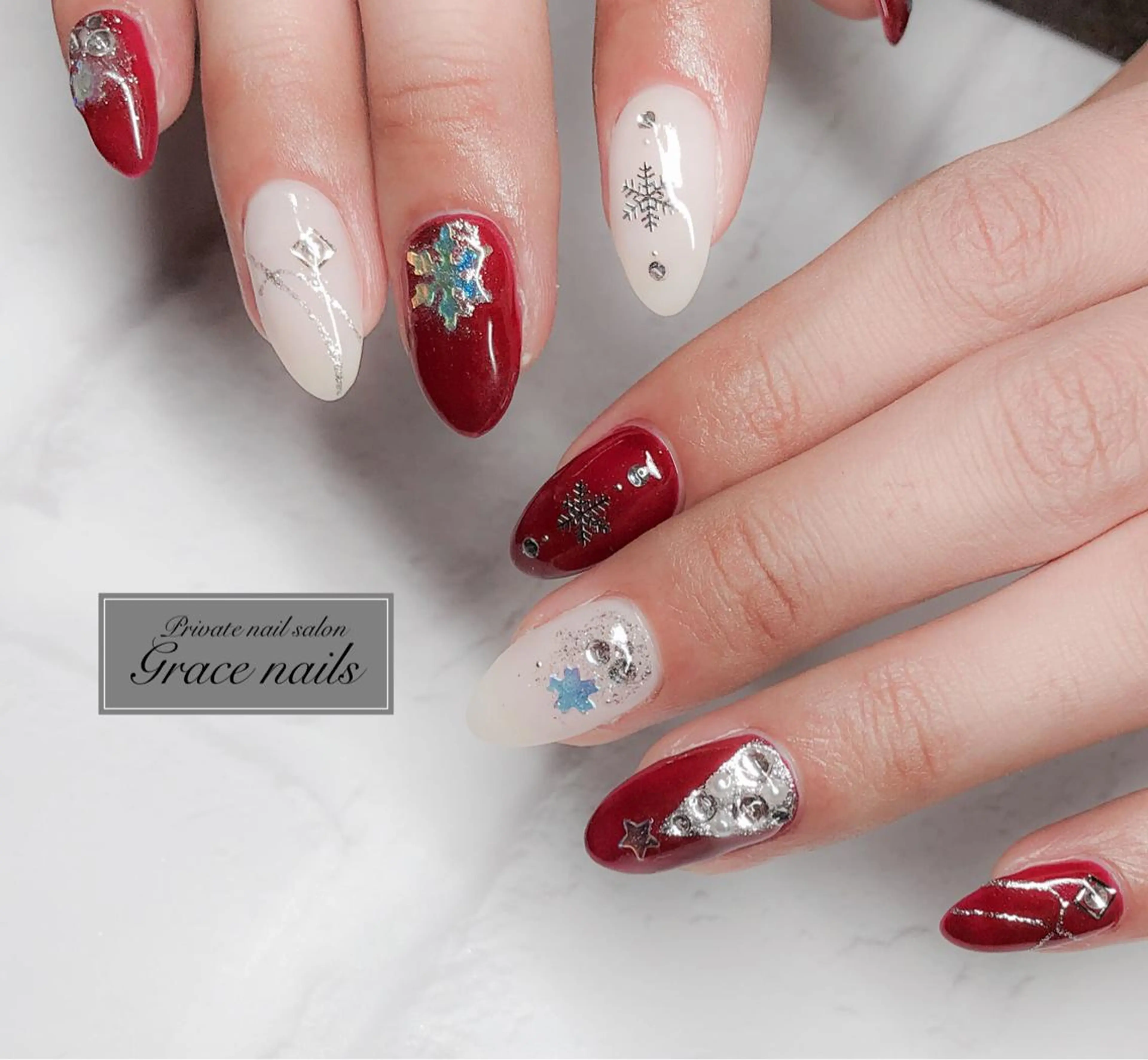 ネイル GRACE NAILSのネイルデザイン