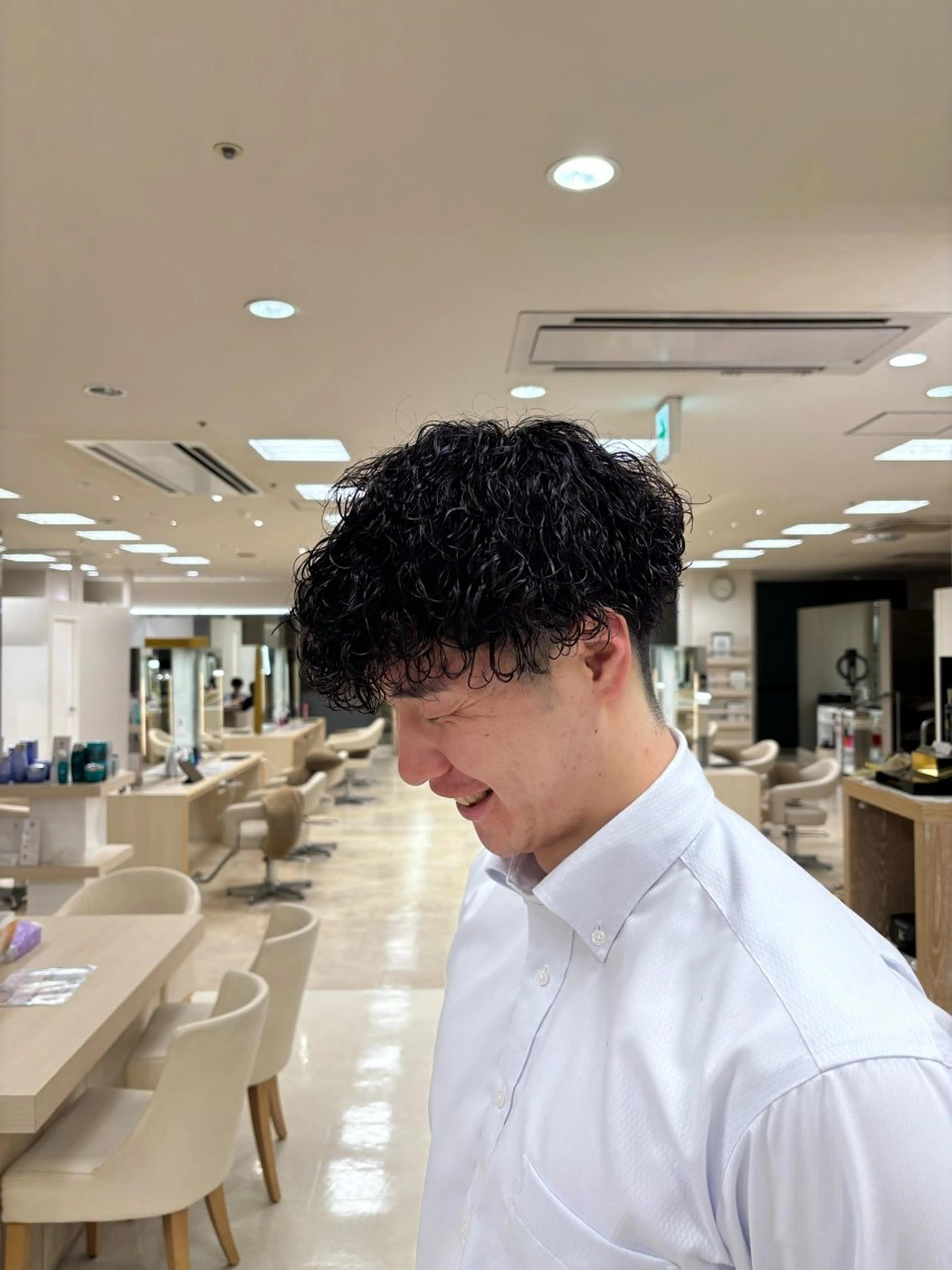 ショート パーマ メンズ カット パーマ トリートメント 湘南/メンズパーマ/ ハイライト/ユチカのヘアスタイル