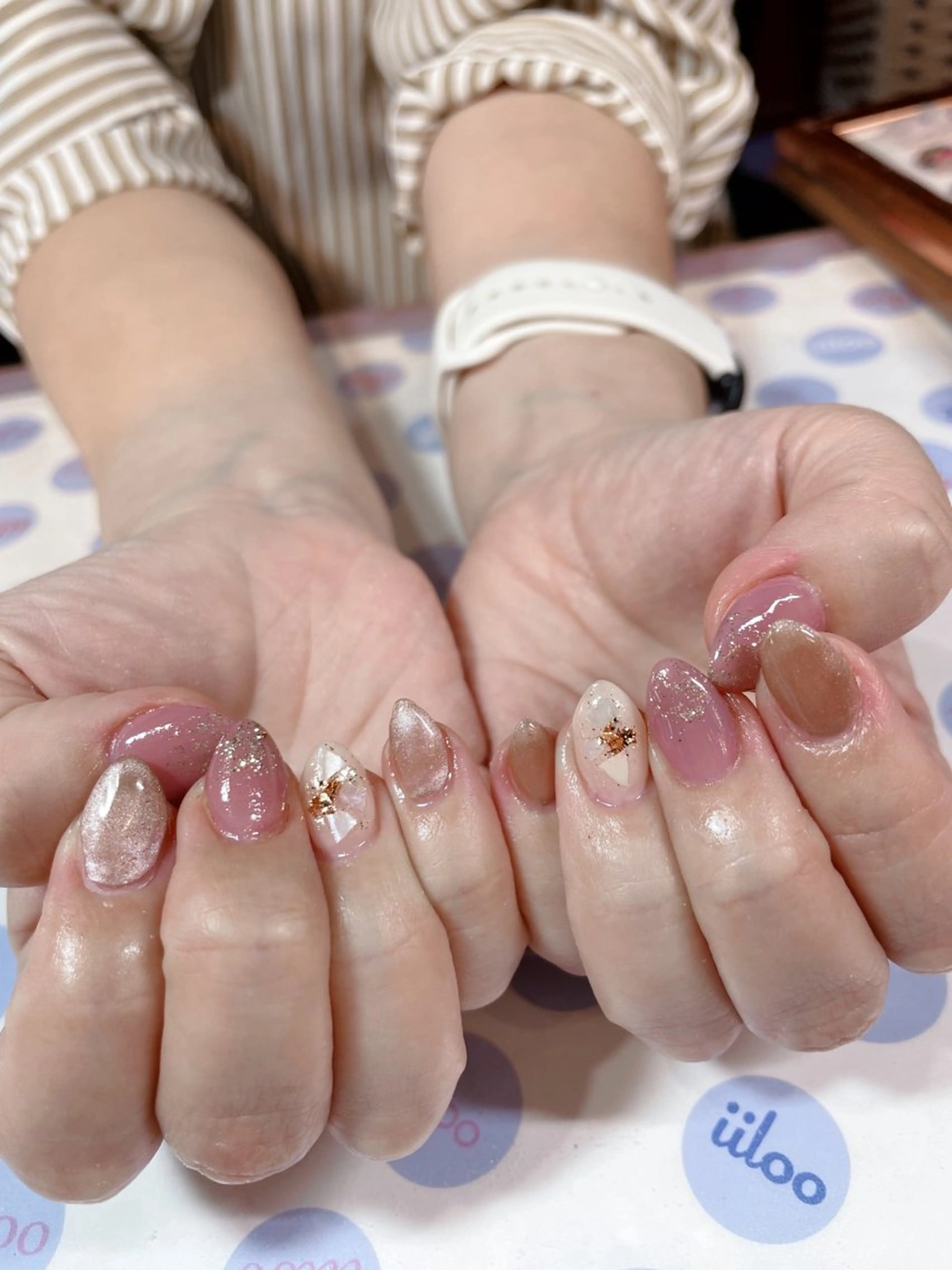 ネイル iiloo aromaworksのネイルデザイン
