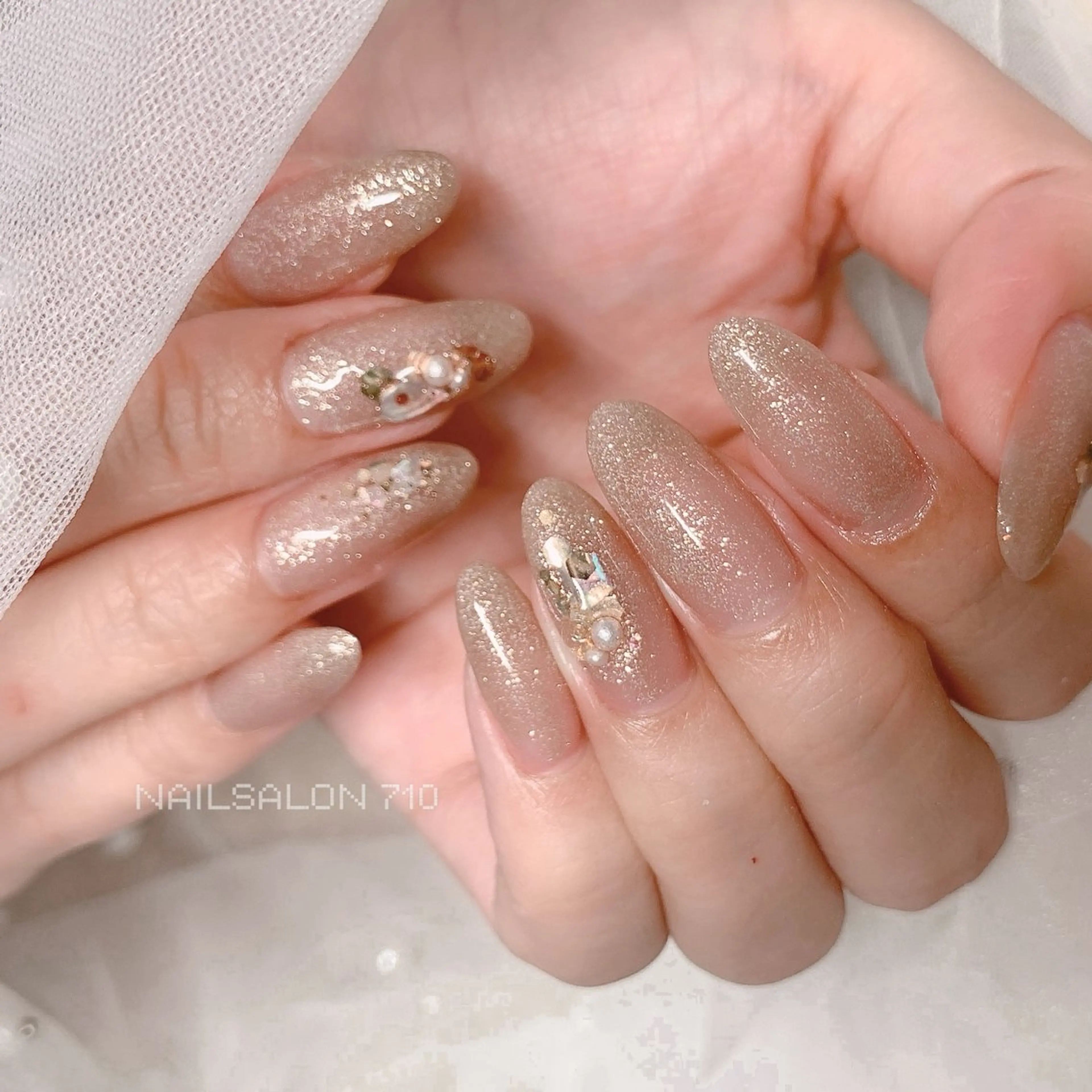 ネイル ハンドネイル フットネイル ナナイチゼロ I.Naoのネイルデザイン