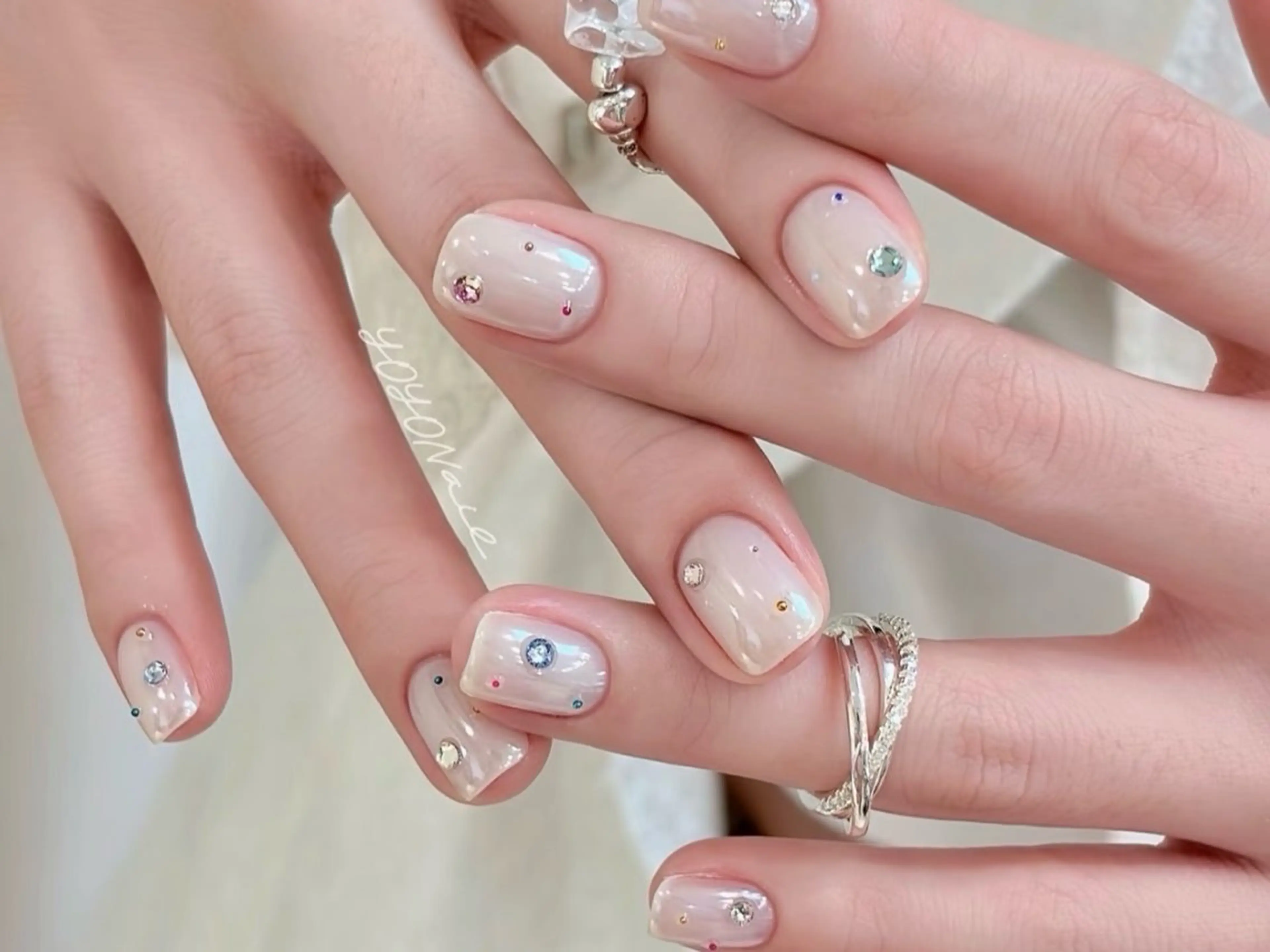 ミディアム ハンドネイル Atelier nail salonのネイルデザイン