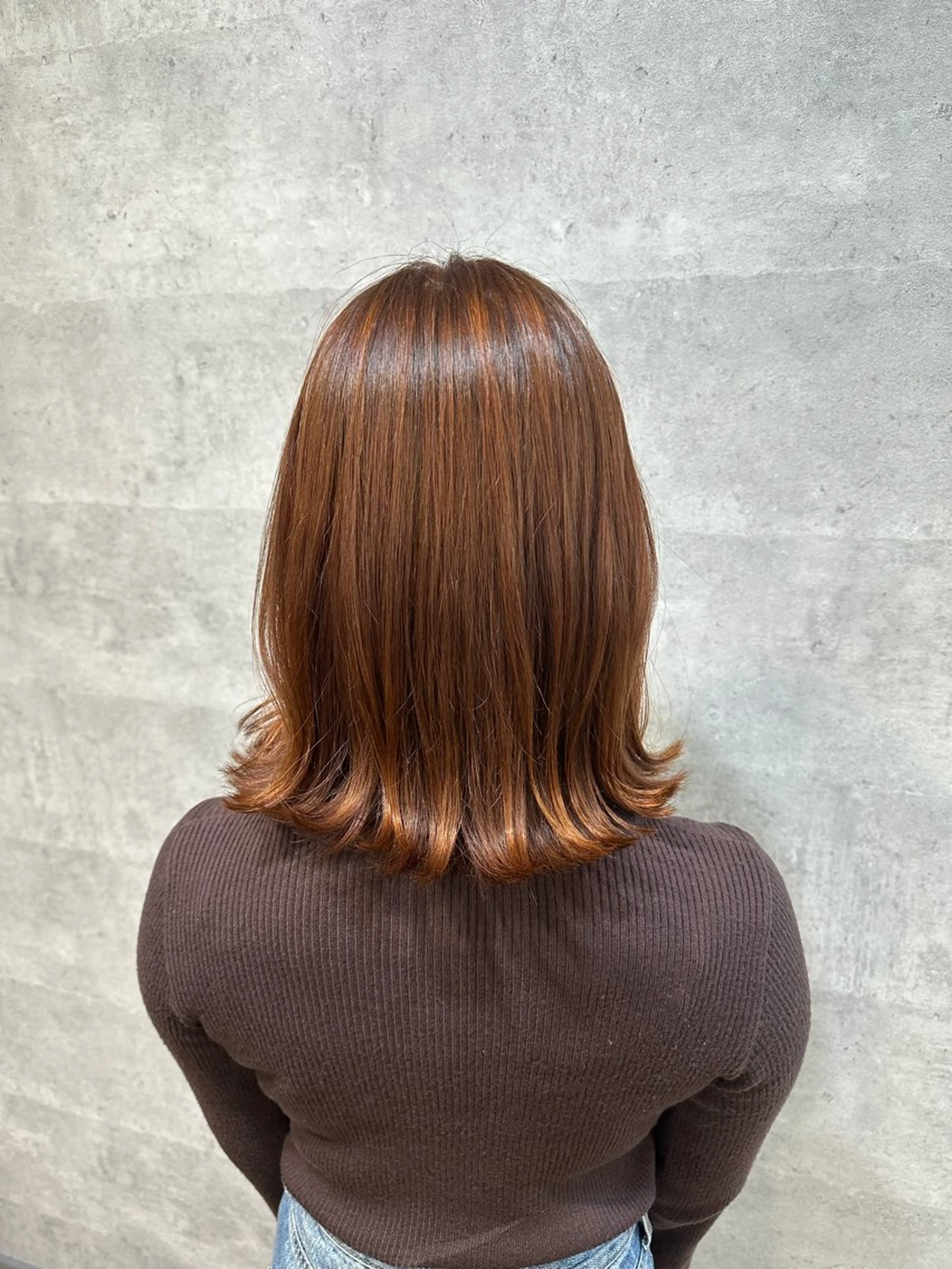 ミディアム カラー U-ra NAMIのヘアスタイル