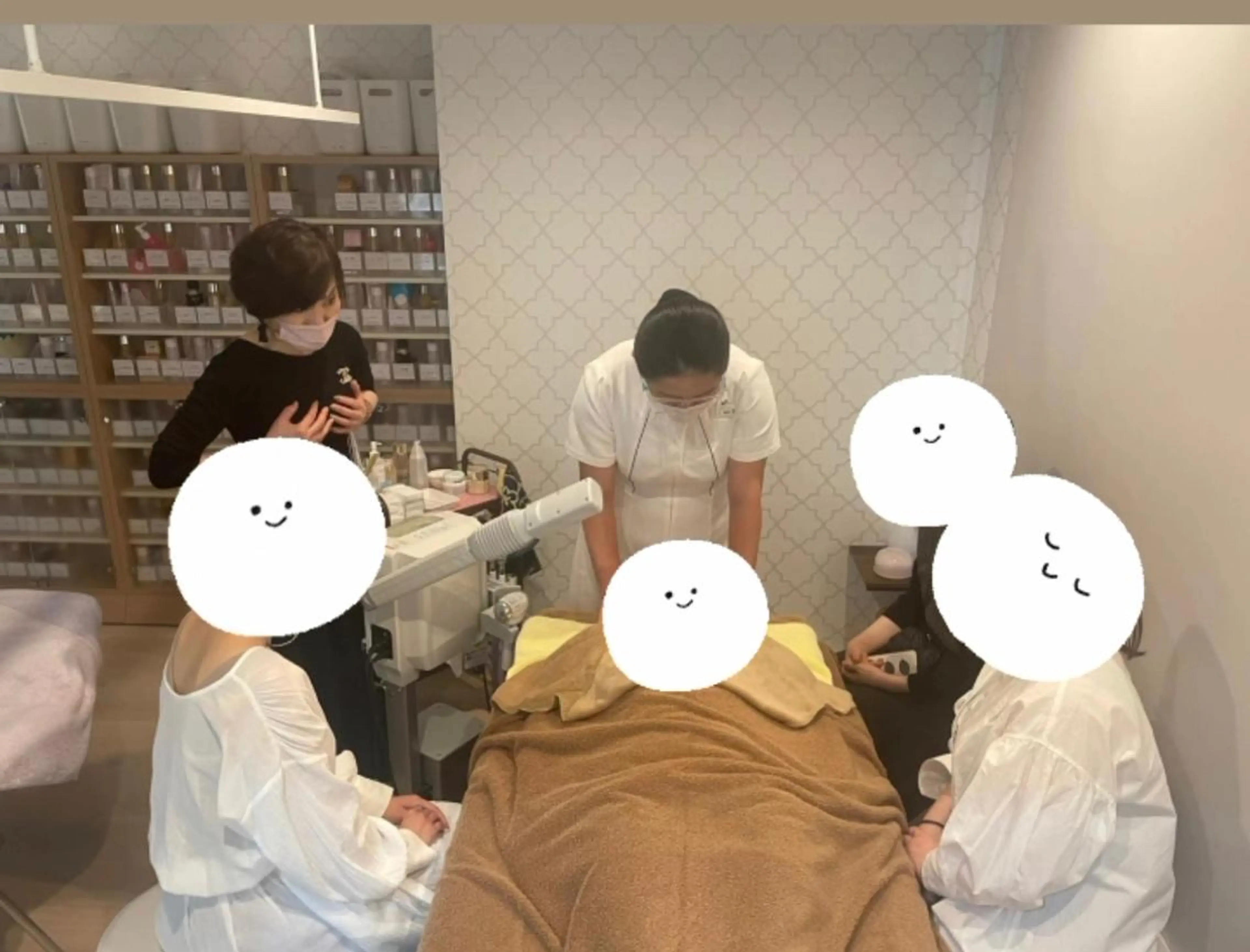 ネイル マツエク・マツパ アイブロウ 小倉 麻由のエステ・リラクイメージ