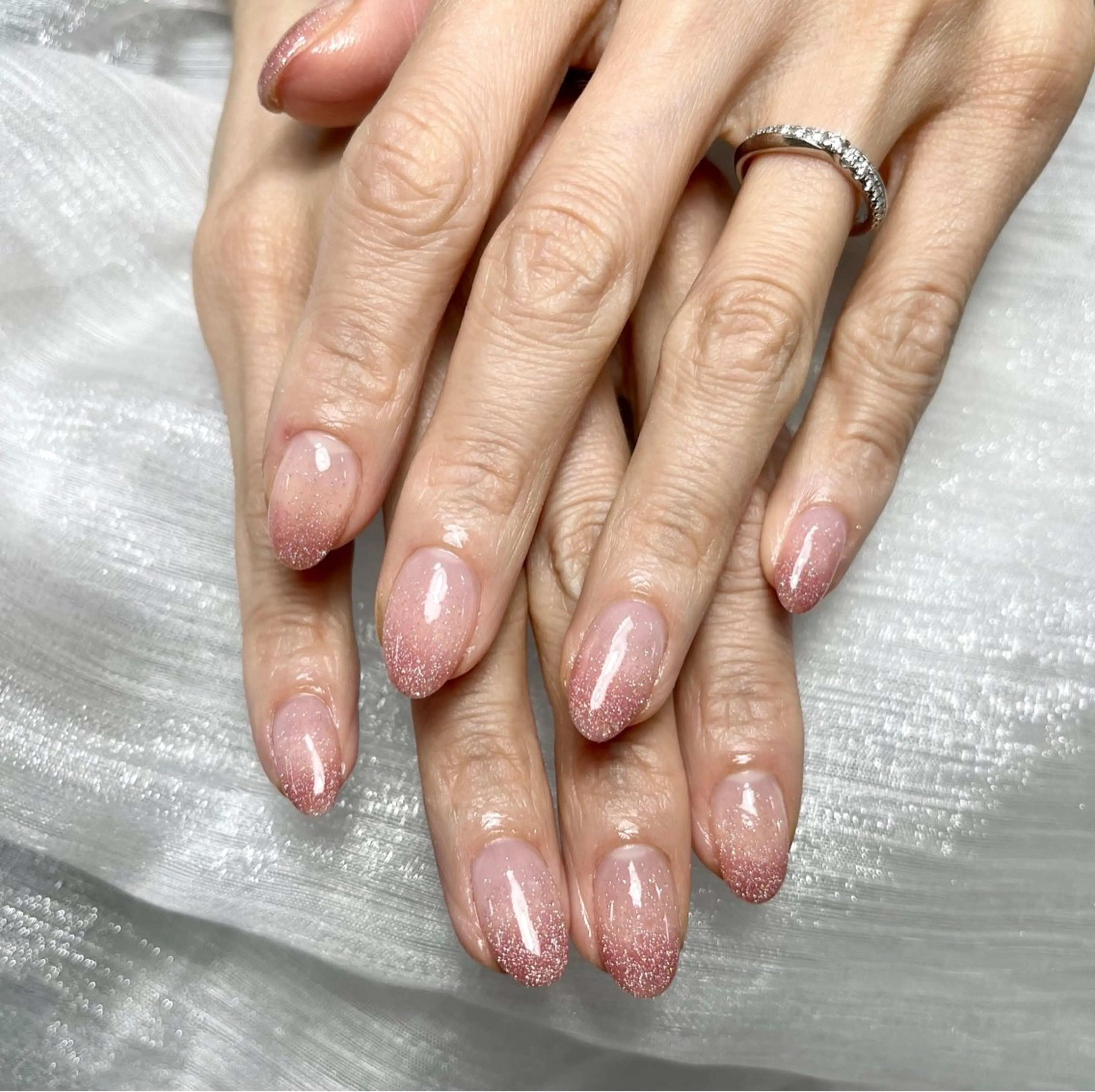 ネイル フレンチネイル グラデーション マグネットネイル マグネットフレンチ ハンドネイル ハンドケア ⭐️Syu Rei⭐️のネイルデザイン