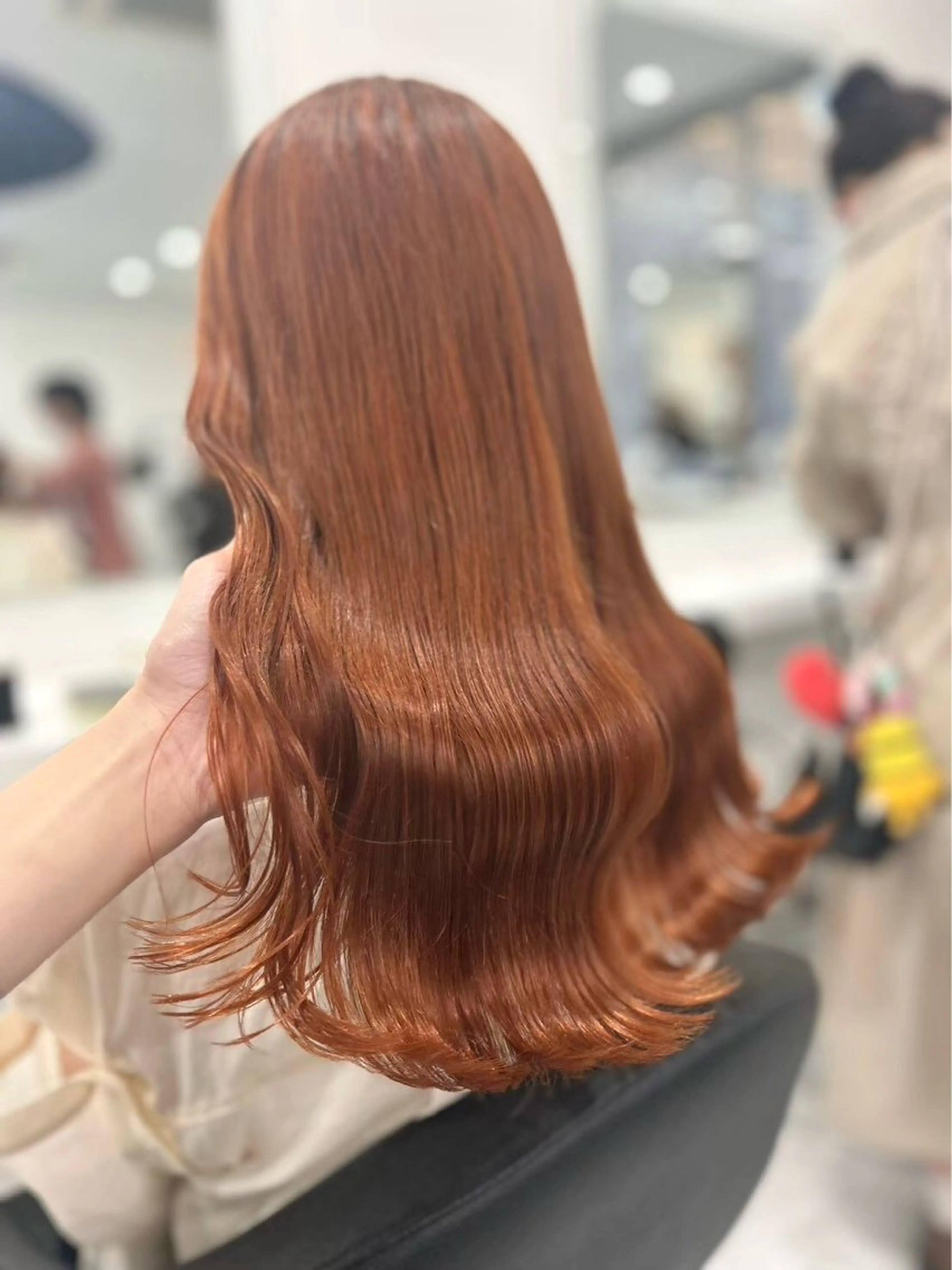 ロング カラー 韓国風艶髪🎀 暖色カラー🤍のヘアスタイル