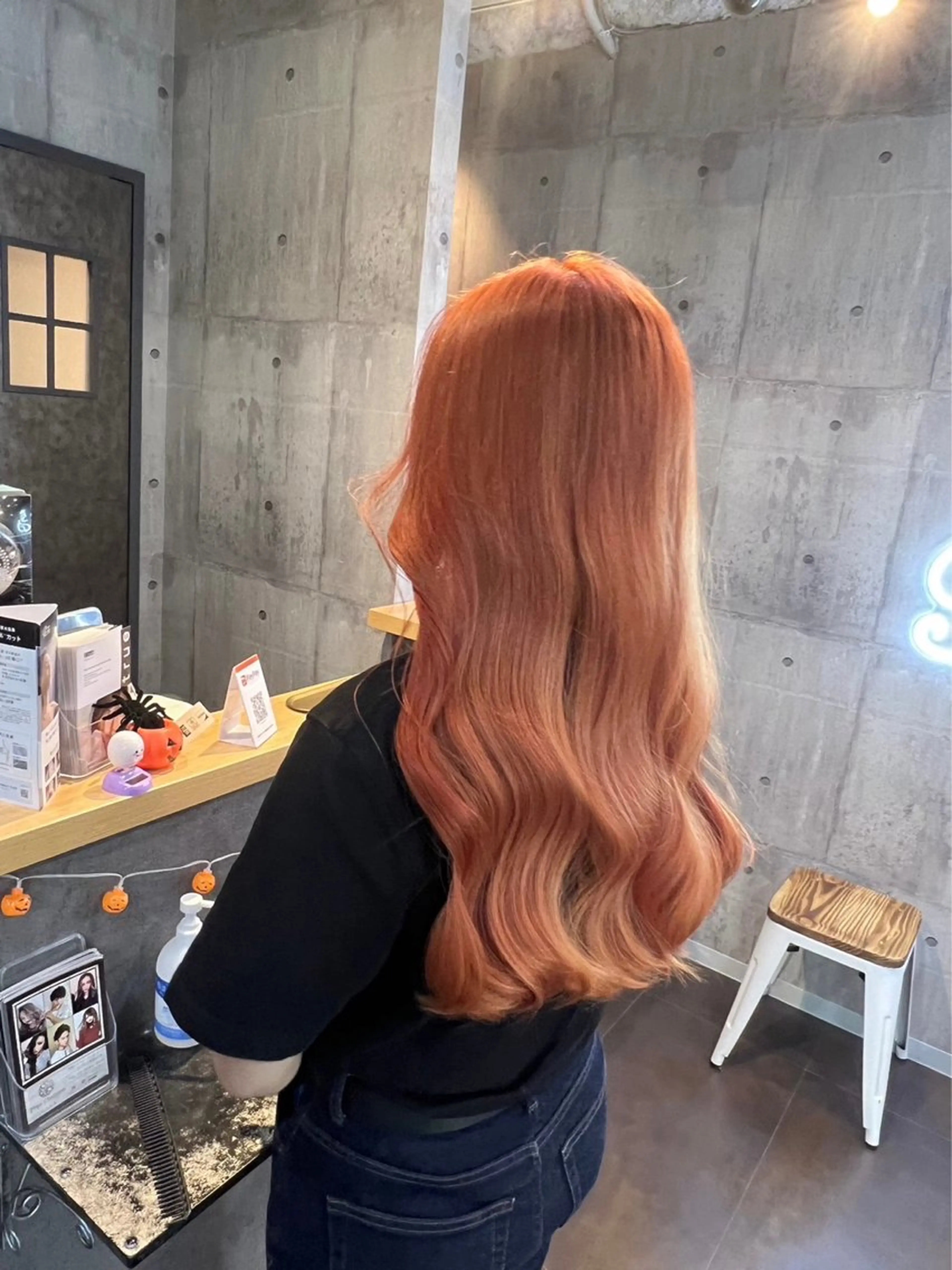 ロング 透明感ハイトーン カラー🦋🌧希咲のヘアスタイル