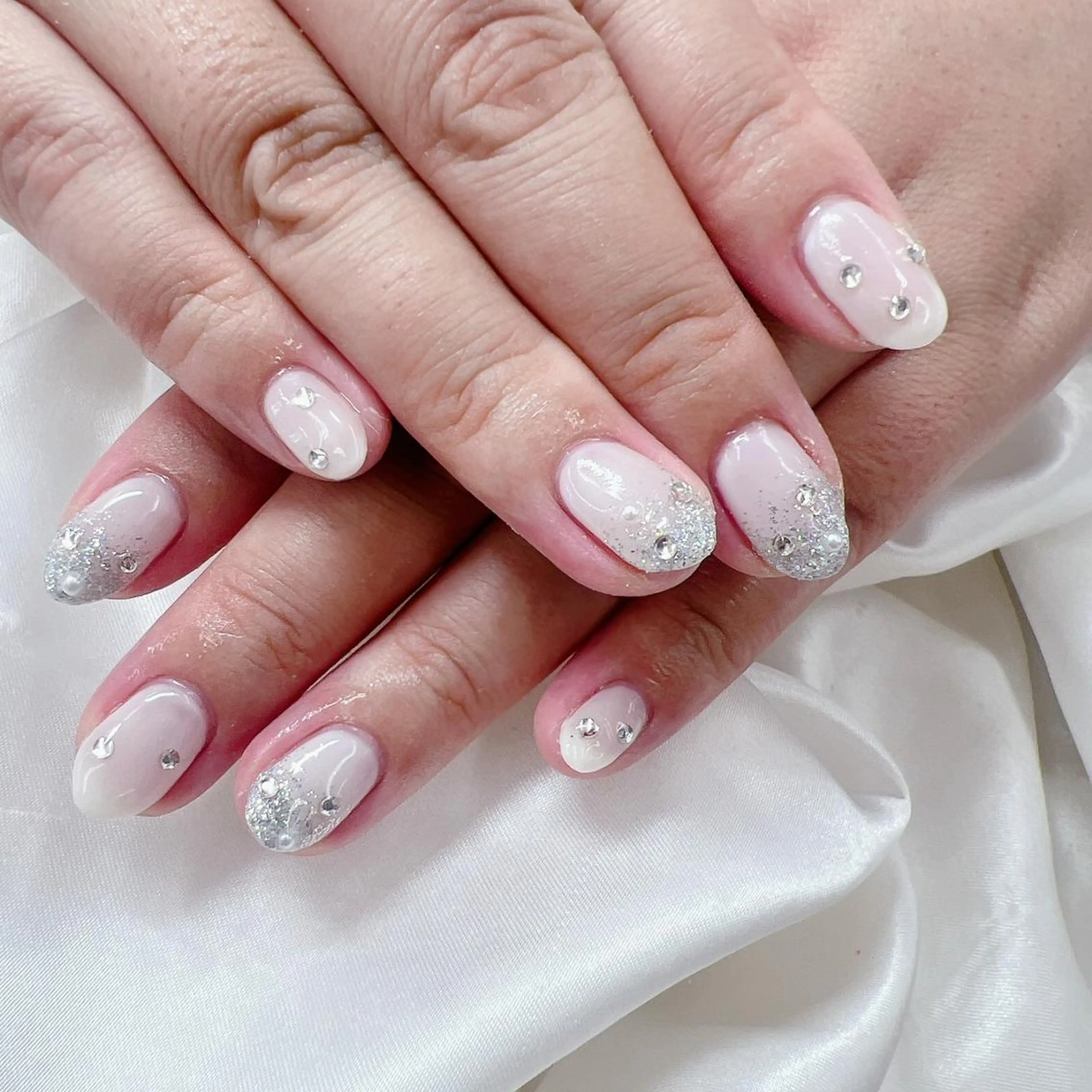 ネイル Nail salon Honey Beeのネイルデザイン