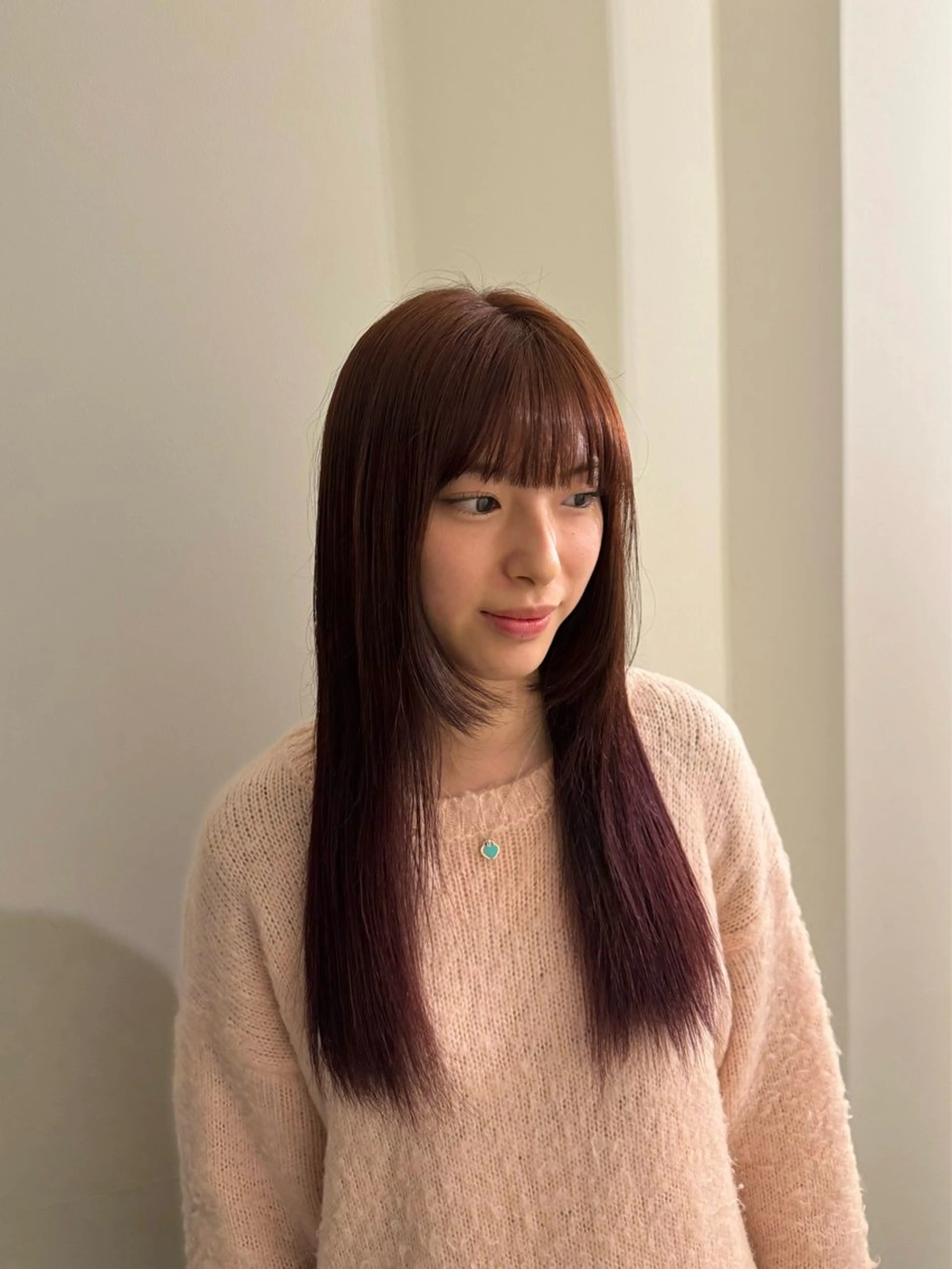 ロング カラー 内沼 恵留菜のヘアスタイル