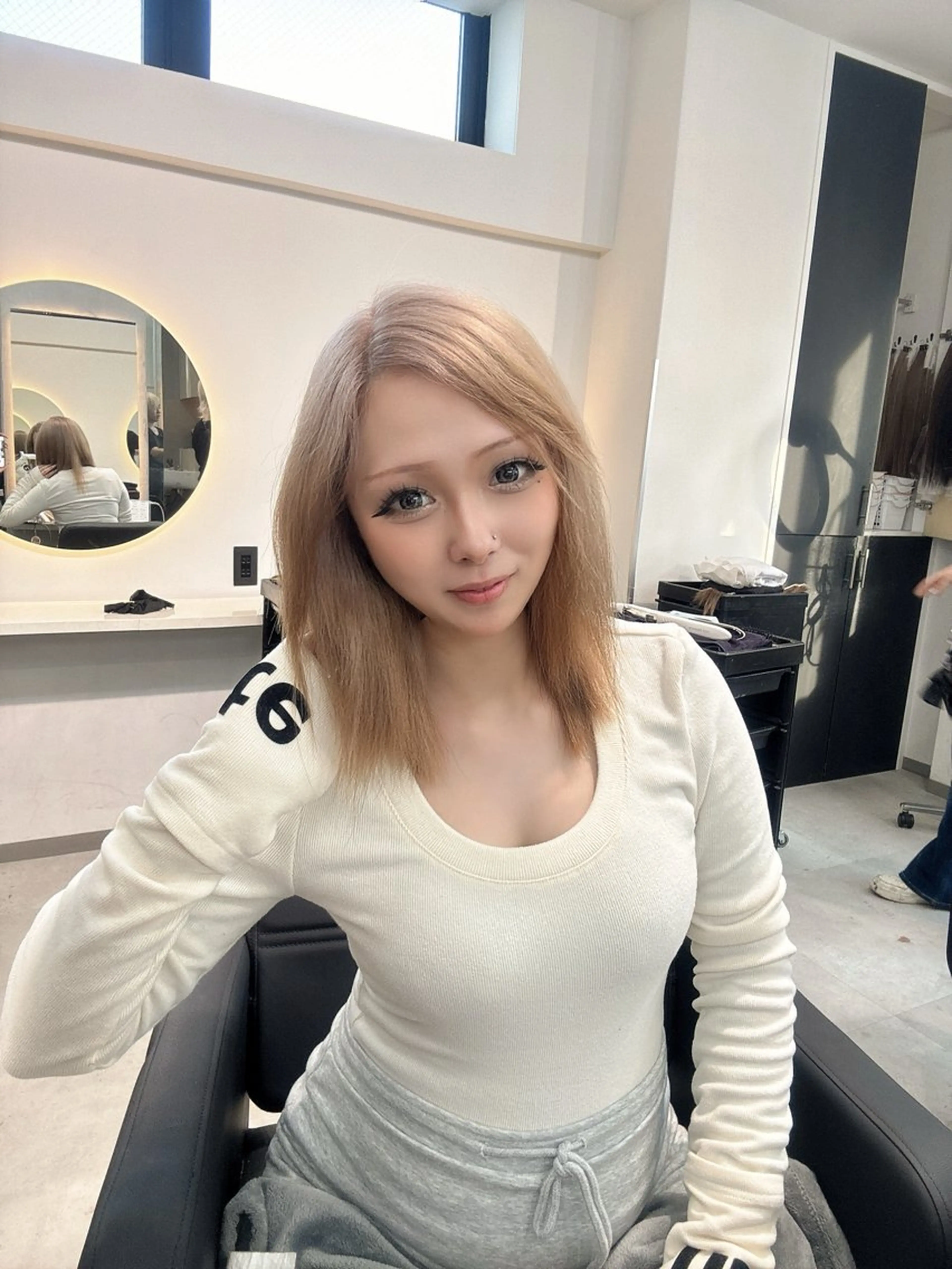 ショート カラー ヘアカラー ギャルの女神/ Shionのヘアスタイル