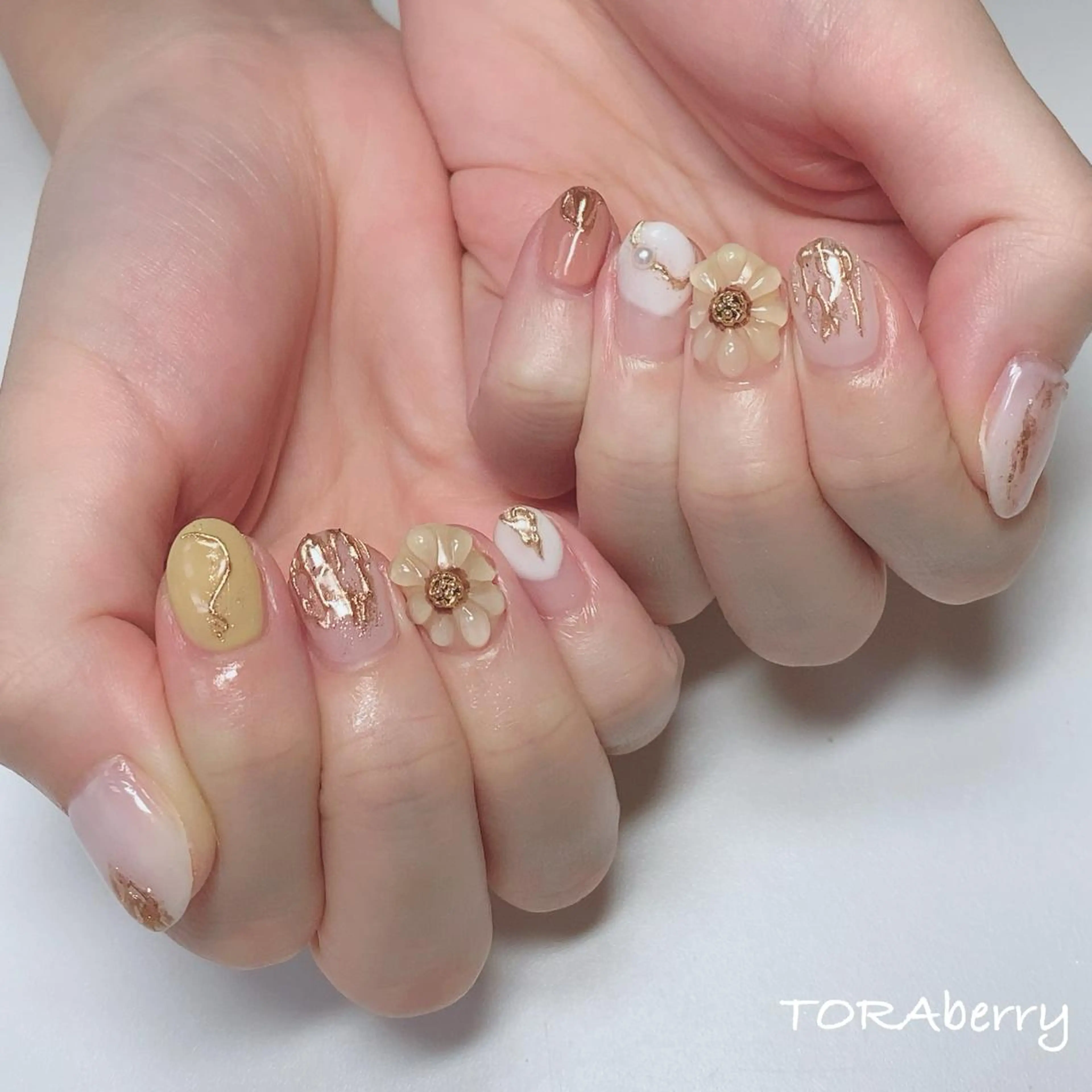 ネイル ハンドネイル ネイリスト なつみのネイルデザイン