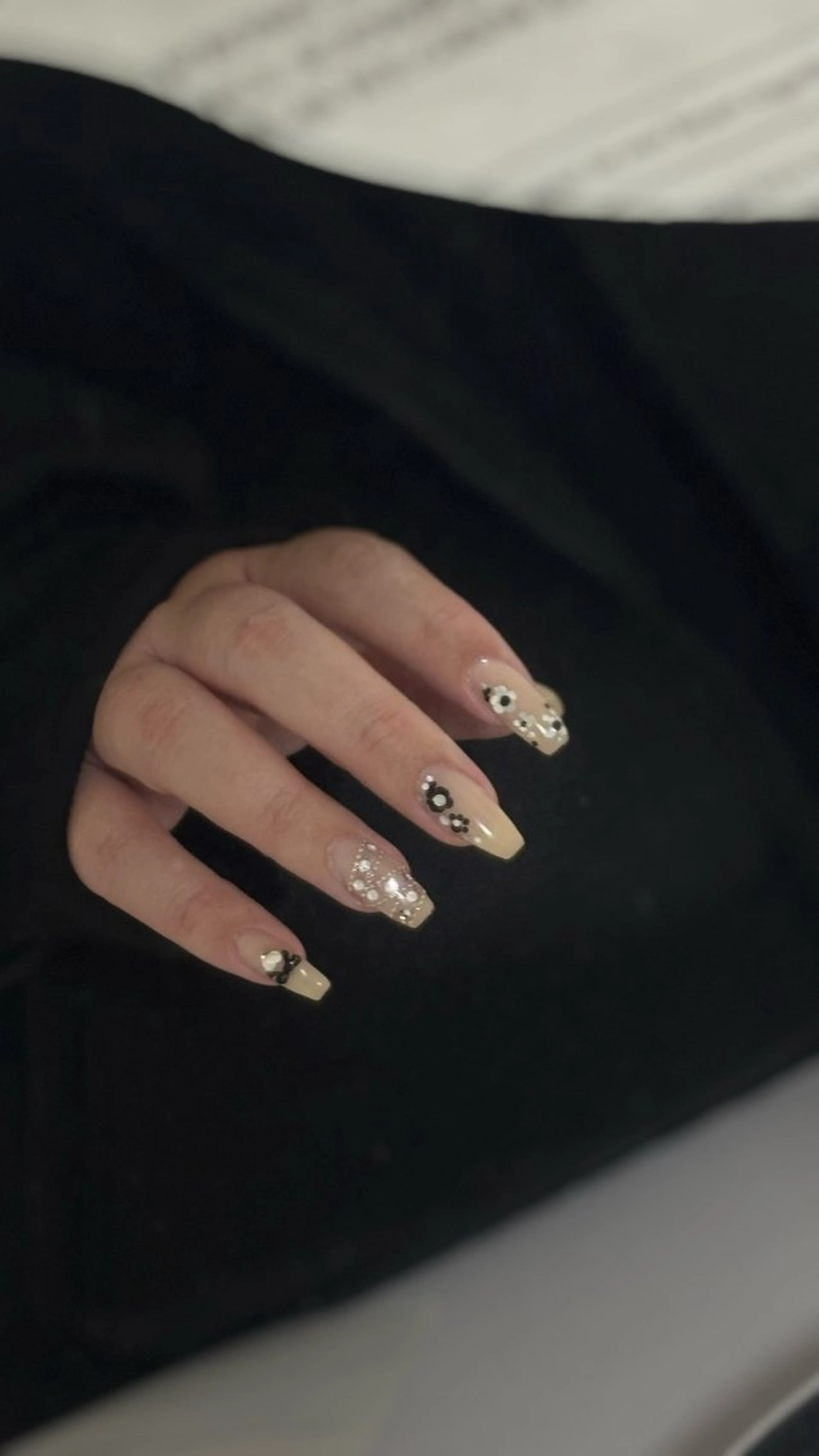 ネイル ハンドネイル kapariri nail  MIKUのネイルデザイン