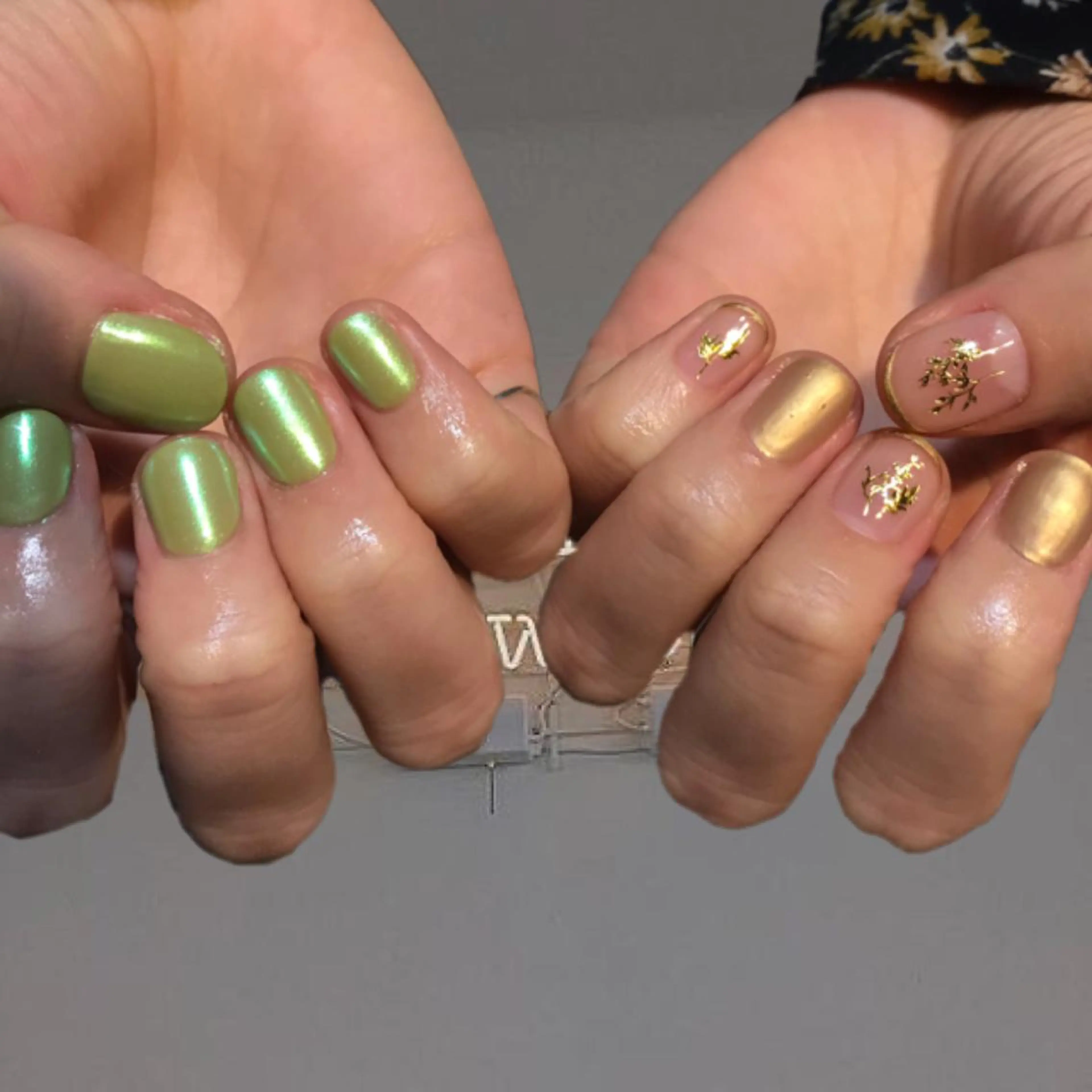 ネイル sharesalon    room59所属・nozomi 🌙のネイルデザイン